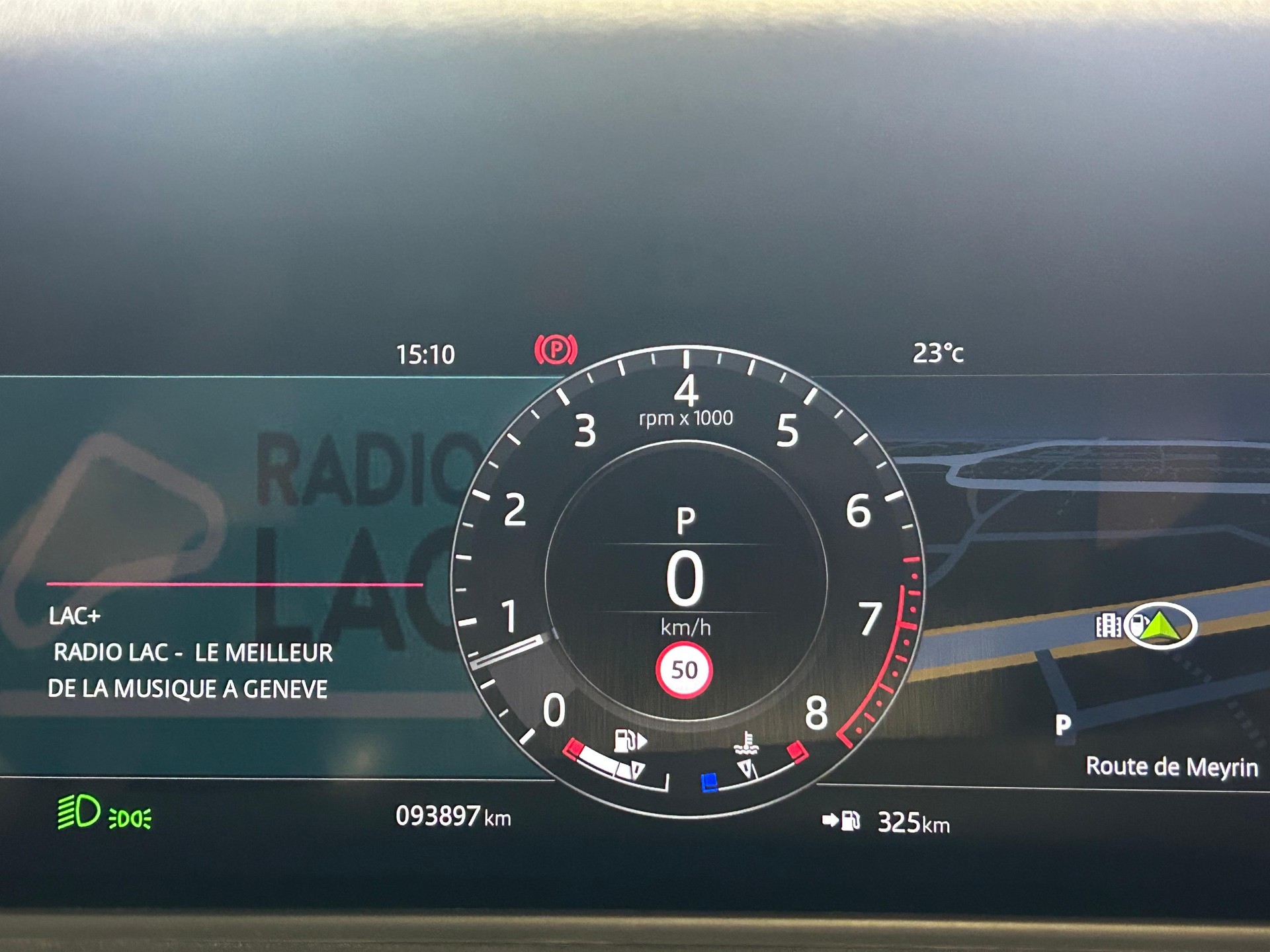 LAND ROVER Range Rover Velar 2.0 T S-image-8