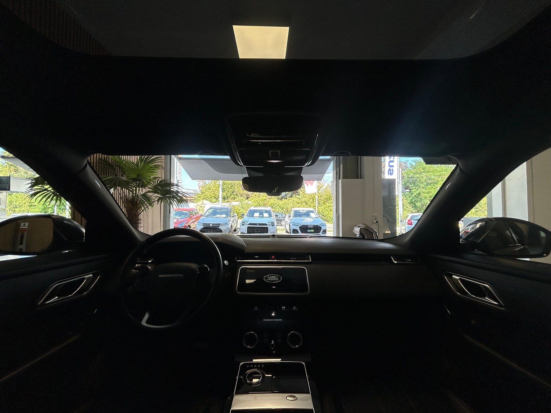 LAND ROVER Range Rover Velar 2.0 T S-image-7