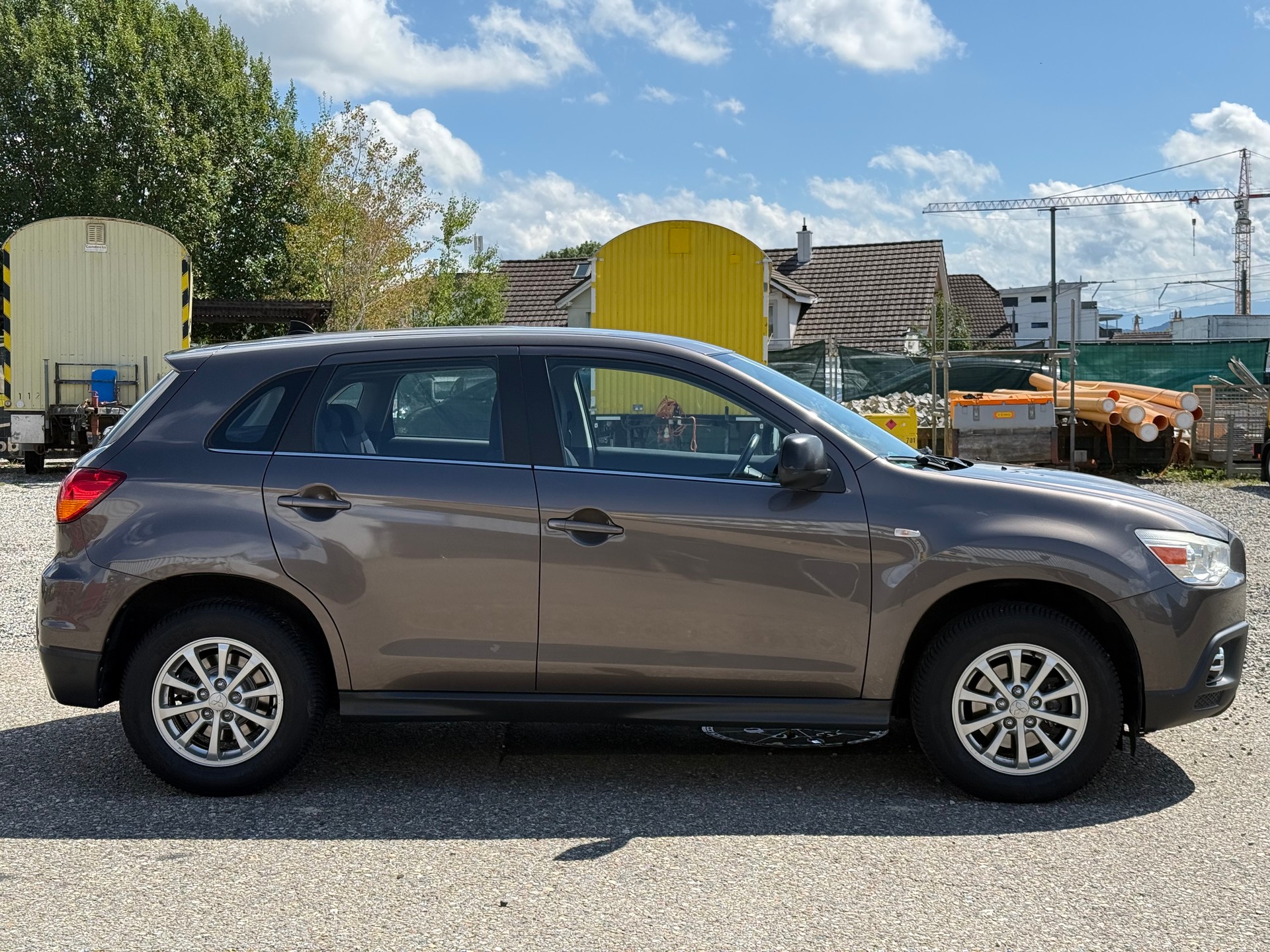 MITSUBISHI ASX 1.8 DID Invite 4WD-image-6