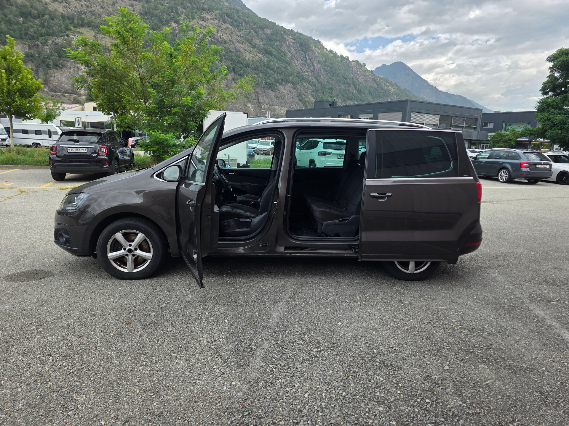 SEAT Alhambra 2.0 TDI Reference ITECH 4x4-image-9