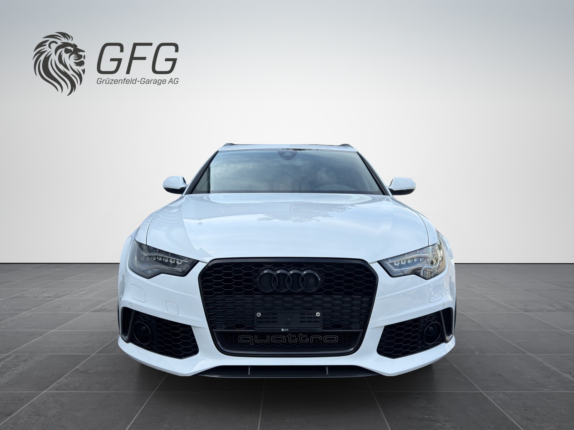 AUDI RS6 Avant 4.0 V8 TFSI quattro T-Tronic-image-1