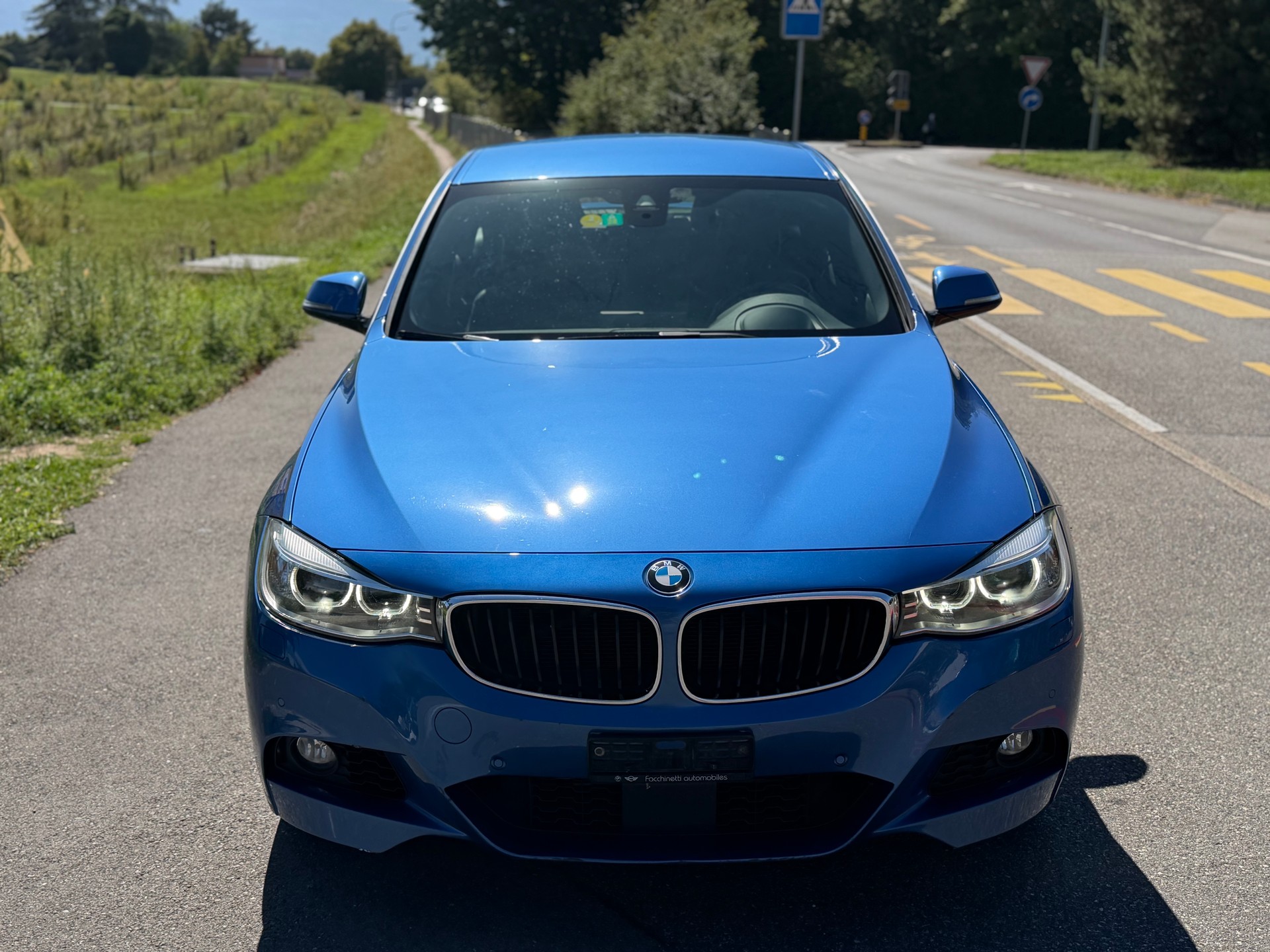 BMW 320d GT xDrive pack M