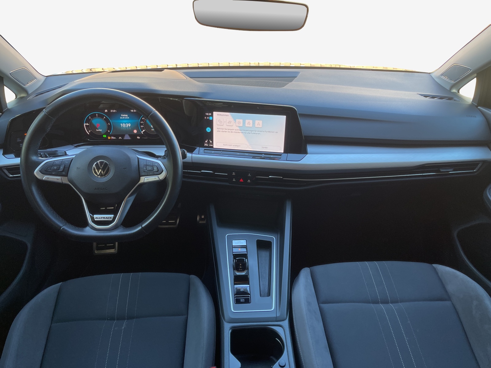 VW Golf 2.0 TDI Alltrack DSG 4Motion-image-8