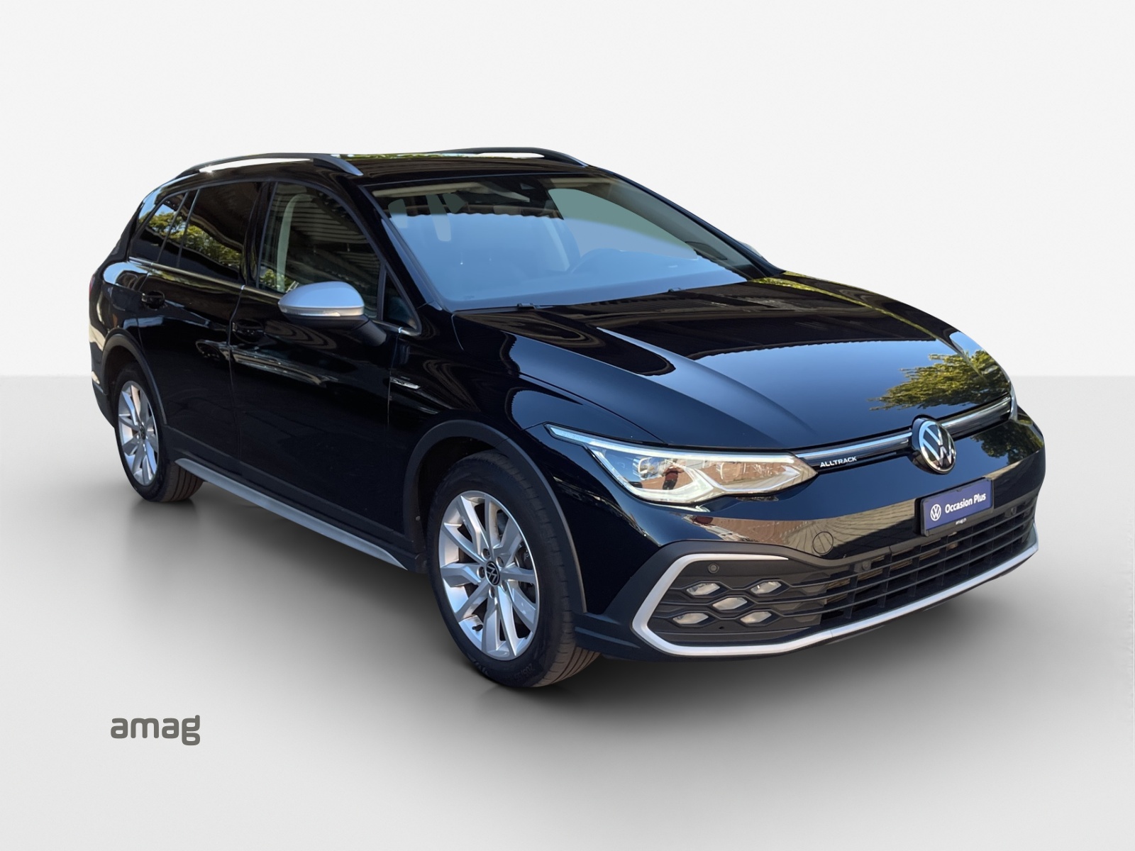 VW Golf 2.0 TDI Alltrack DSG 4Motion-image-5