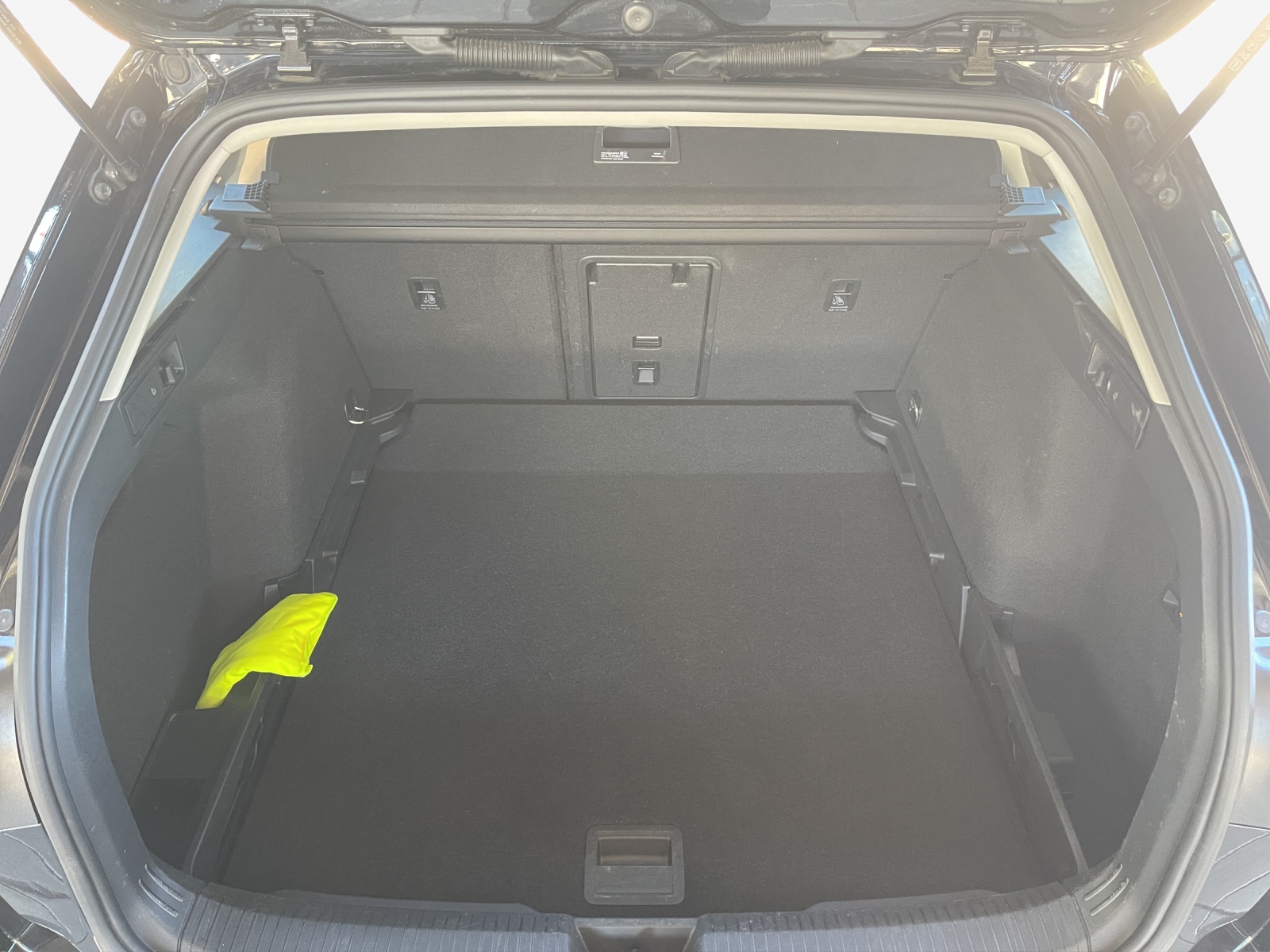 VW Golf 2.0 TDI Alltrack DSG 4Motion-image-12