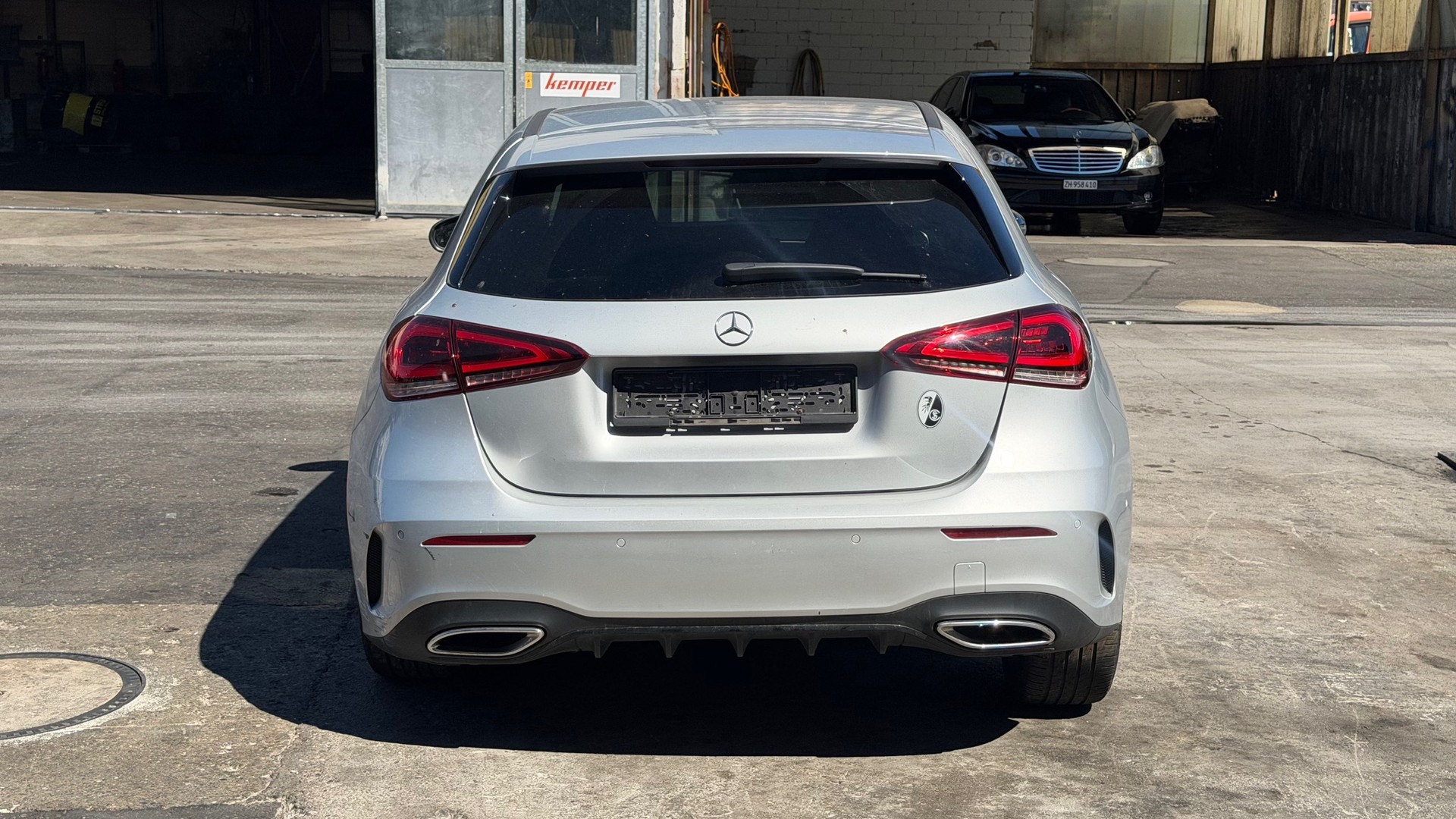 MERCEDES-BENZ A 180 AMG Line 7G-DCT-image-7