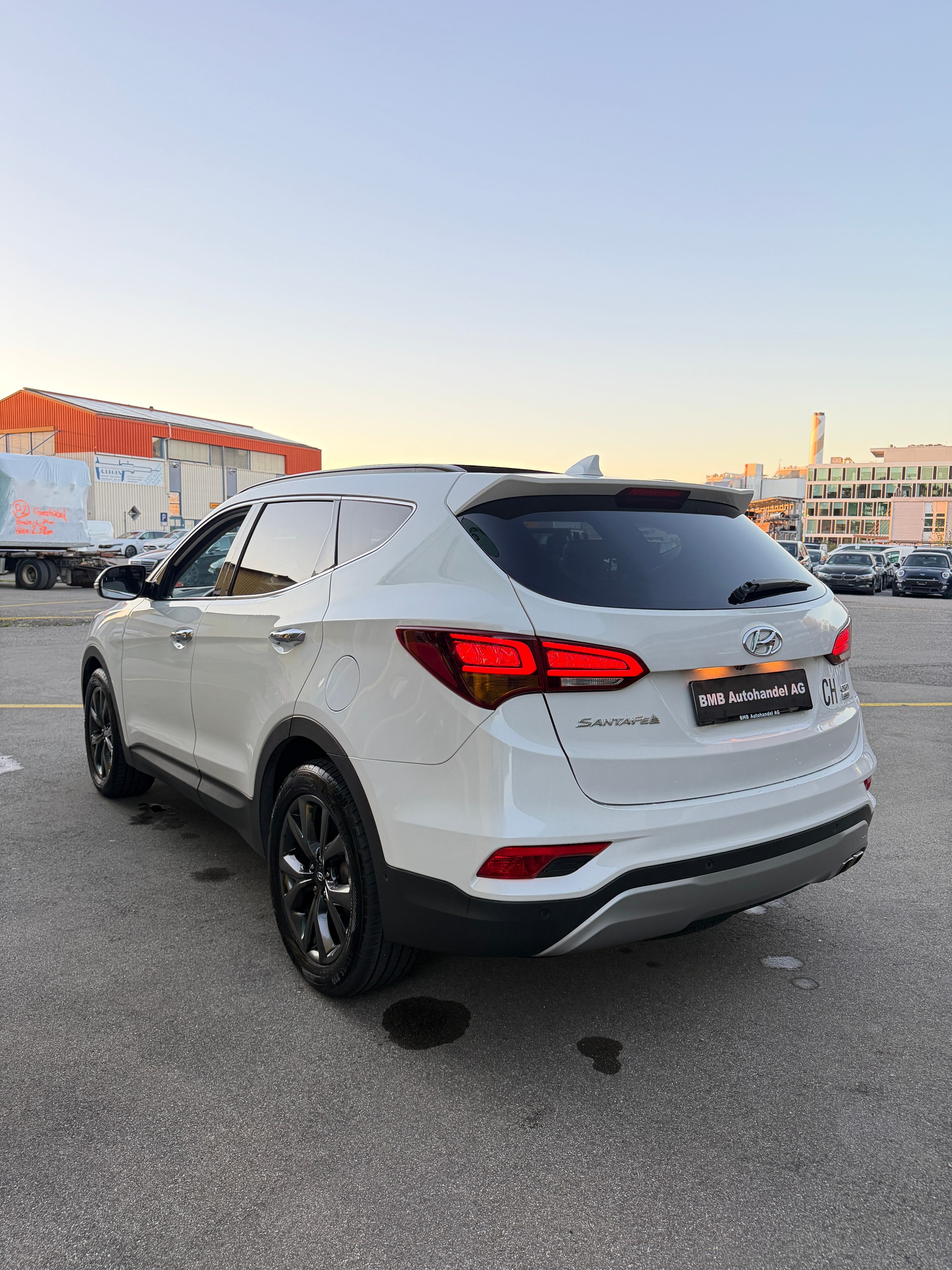 HYUNDAI Santa Fe 2.2 CRDI Vertex 4WD Automatic-image-4