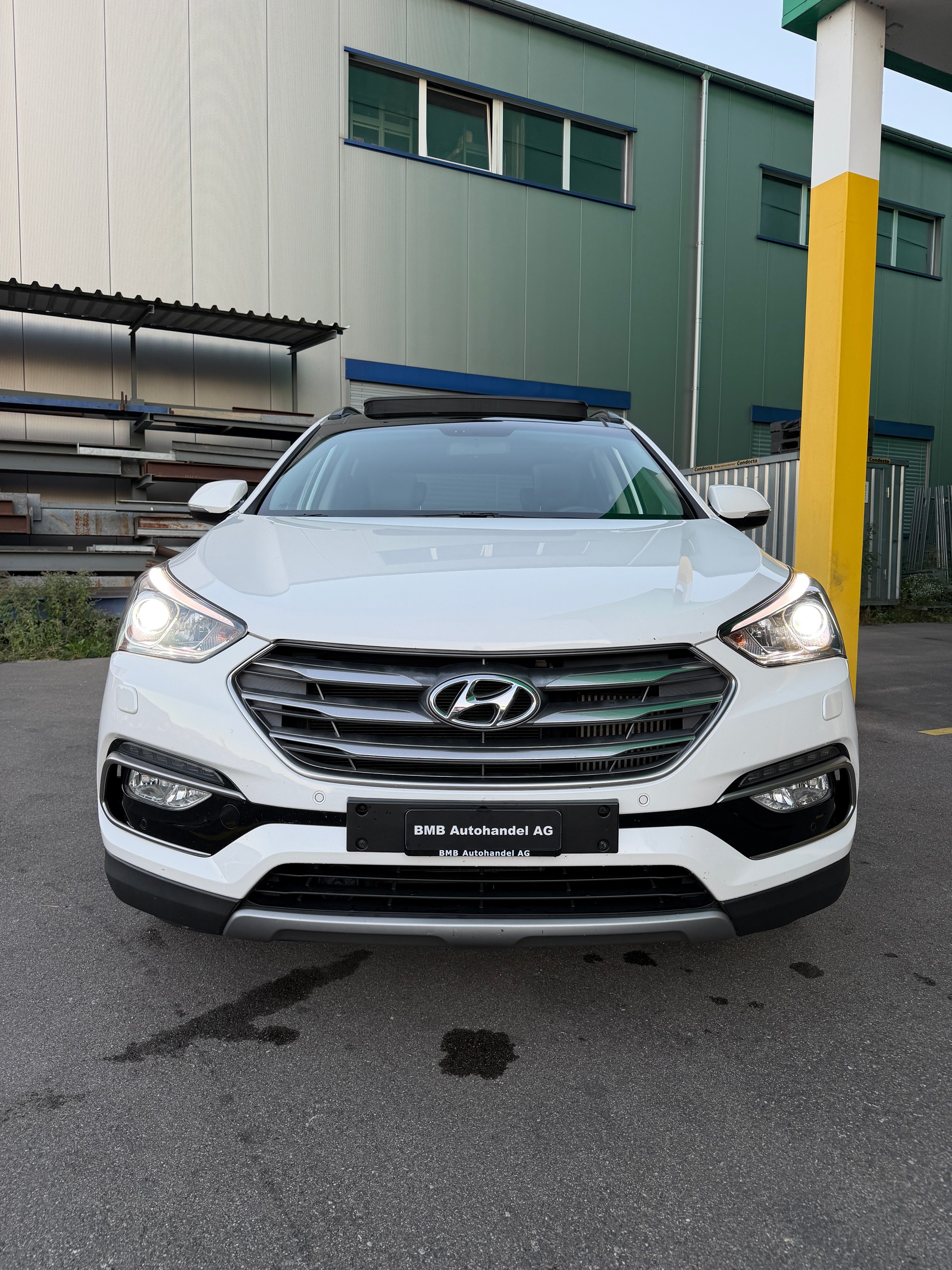 HYUNDAI Santa Fe 2.2 CRDI Vertex 4WD Automatic-image-1