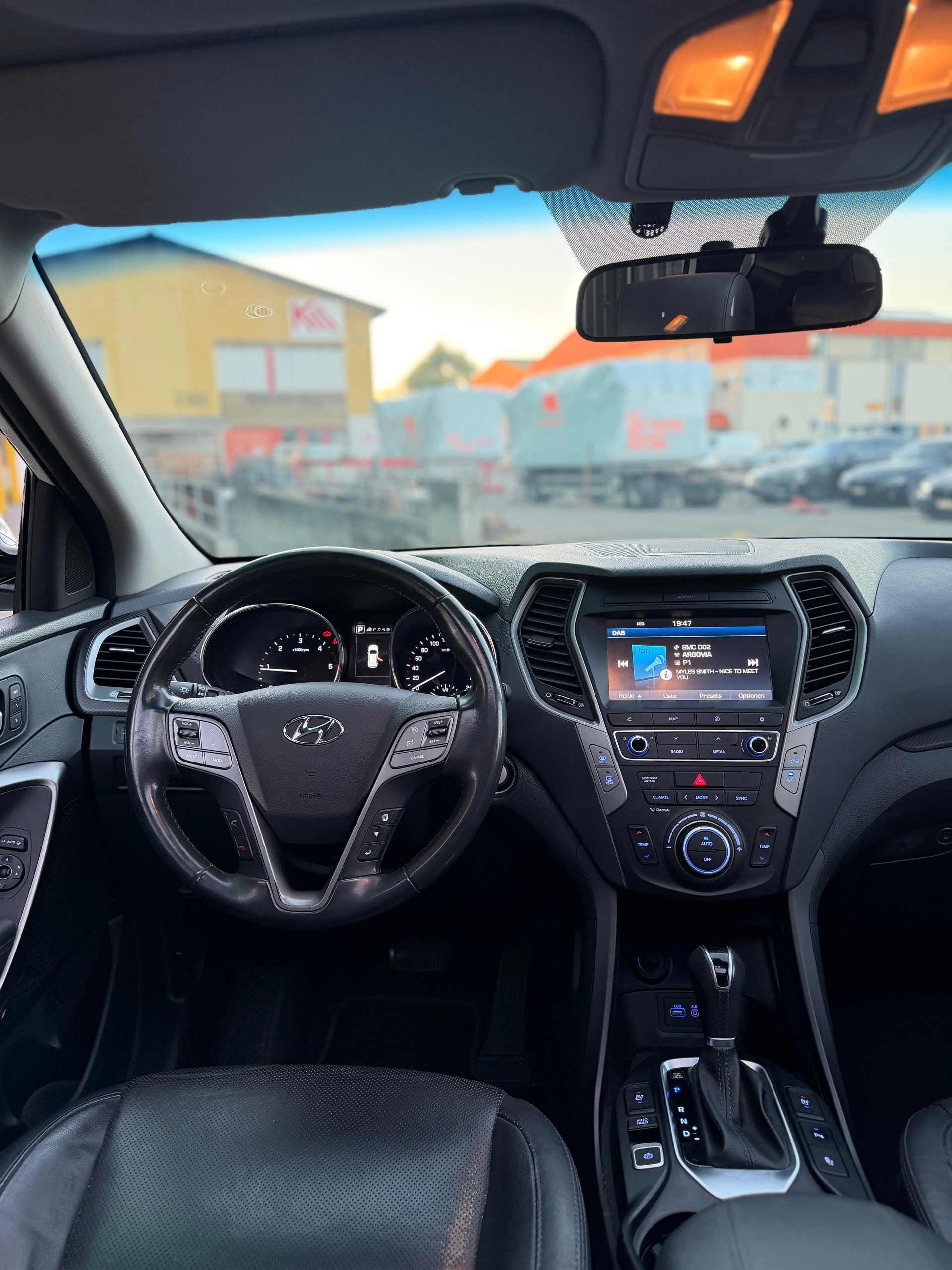 HYUNDAI Santa Fe 2.2 CRDI Vertex 4WD Automatic-image-9