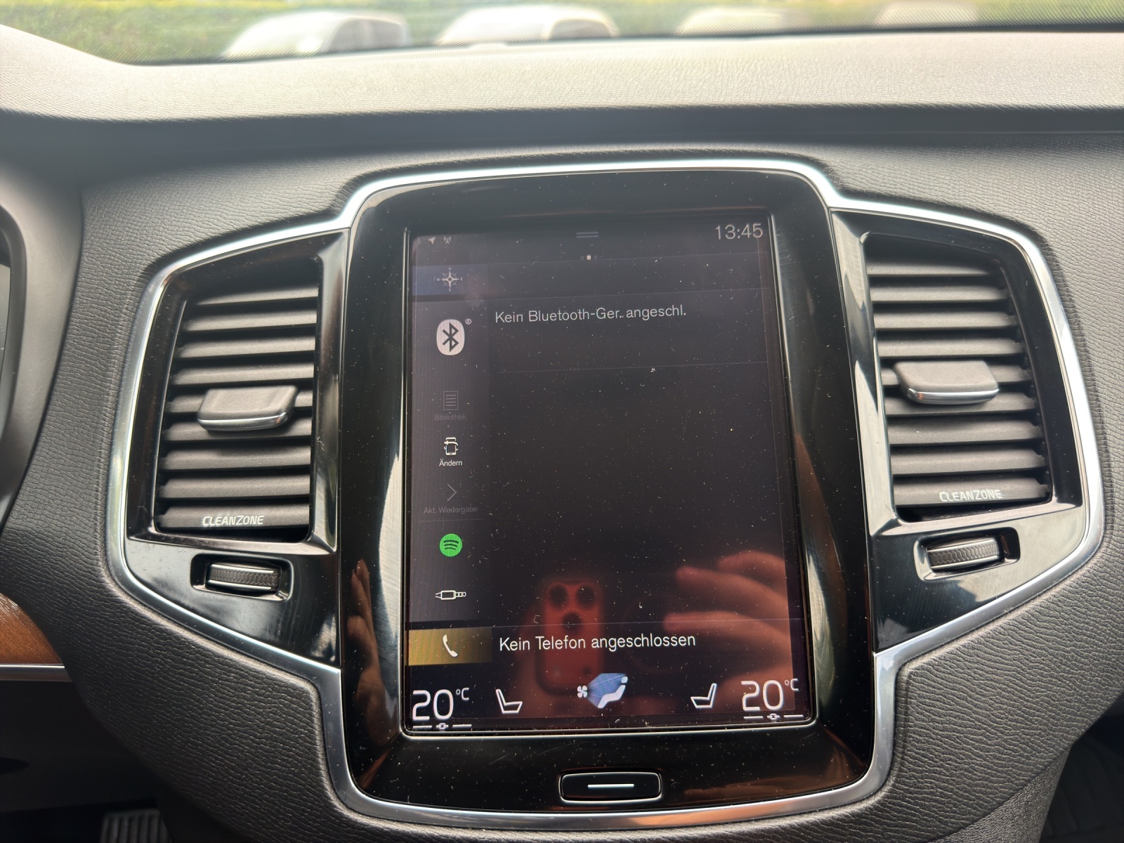 VOLVO XC90 D5 AWD Momentum Geartronic-image-29