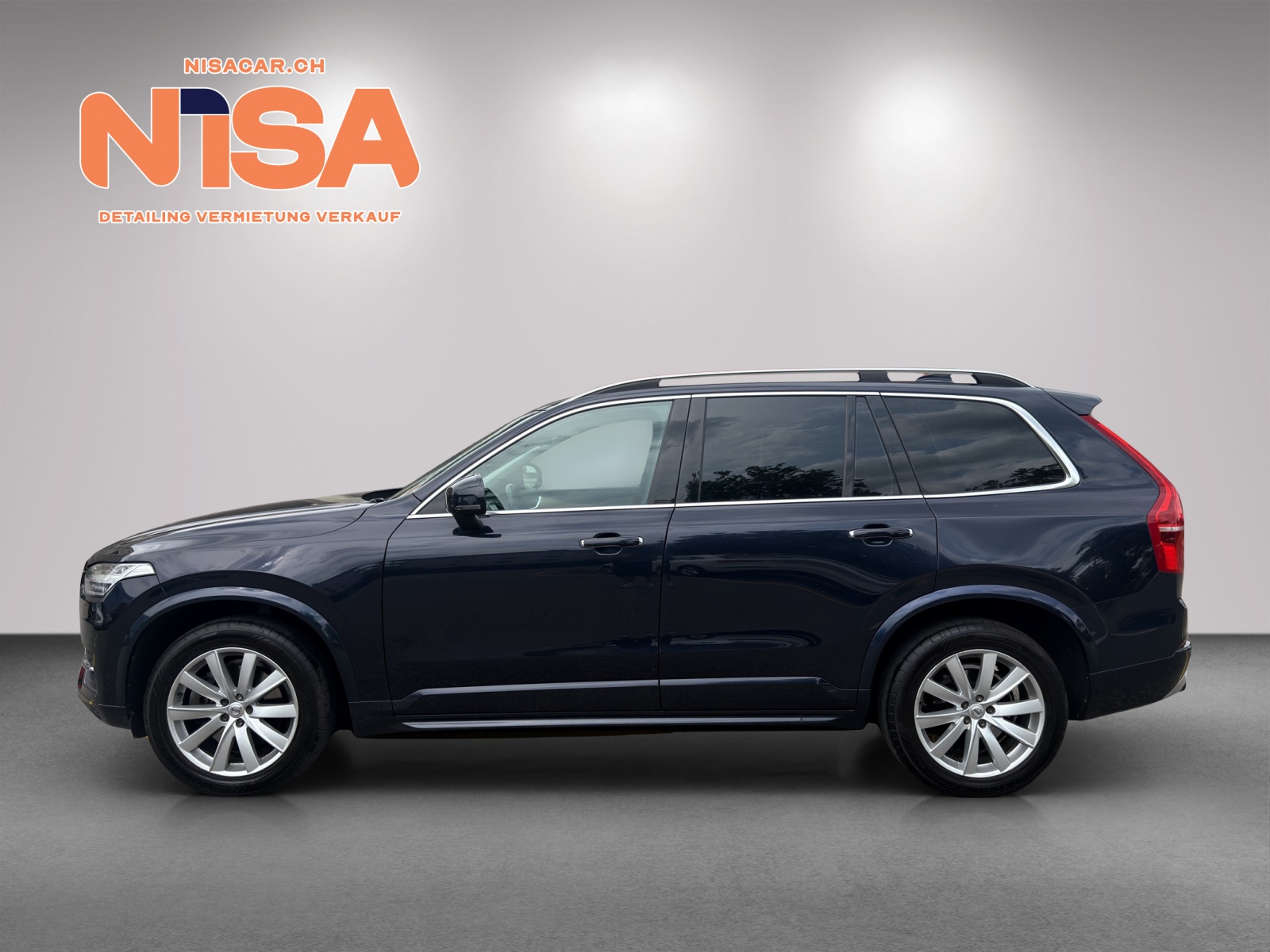 VOLVO XC90 D5 AWD Momentum Geartronic-image-3