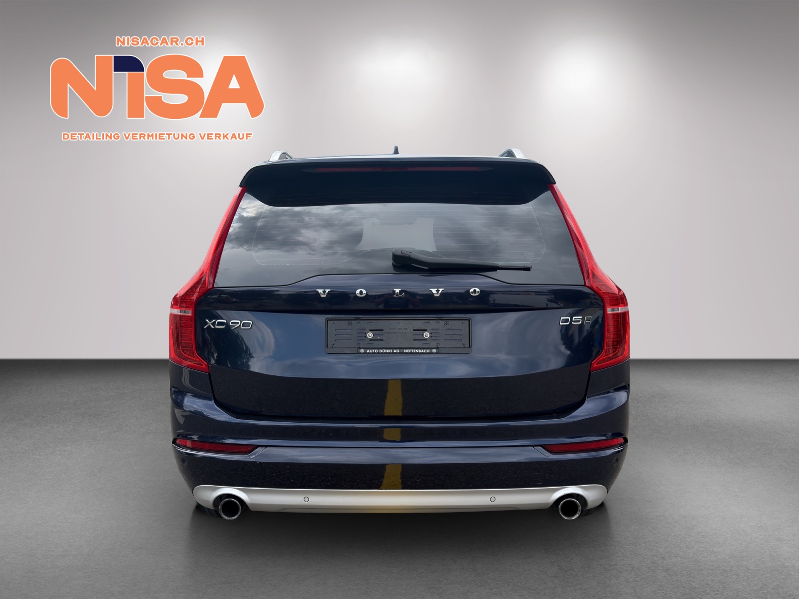 VOLVO XC90 D5 AWD Momentum Geartronic-image-5