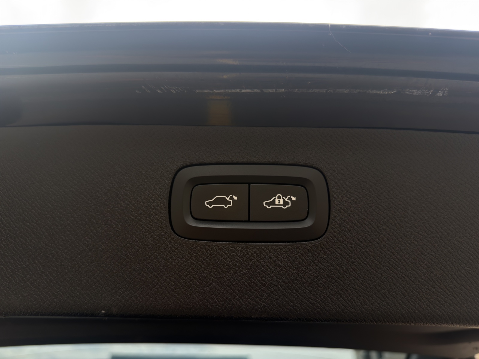 VOLVO XC90 D5 AWD Momentum Geartronic-image-21