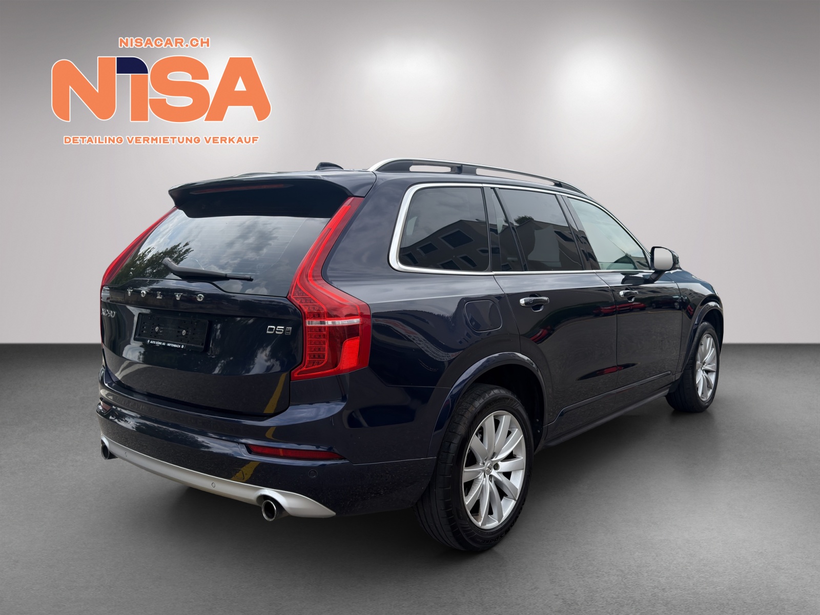 VOLVO XC90 D5 AWD Momentum Geartronic-image-6