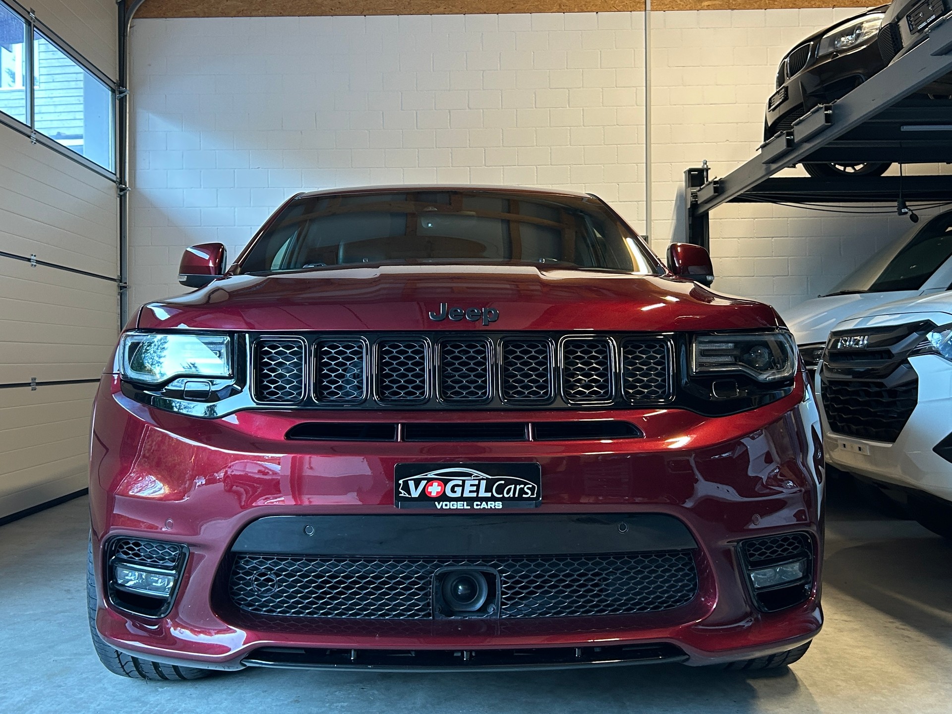 JEEP Grand Cherokee 6.4 V8 HEMI SRT8 Automatic-image-5