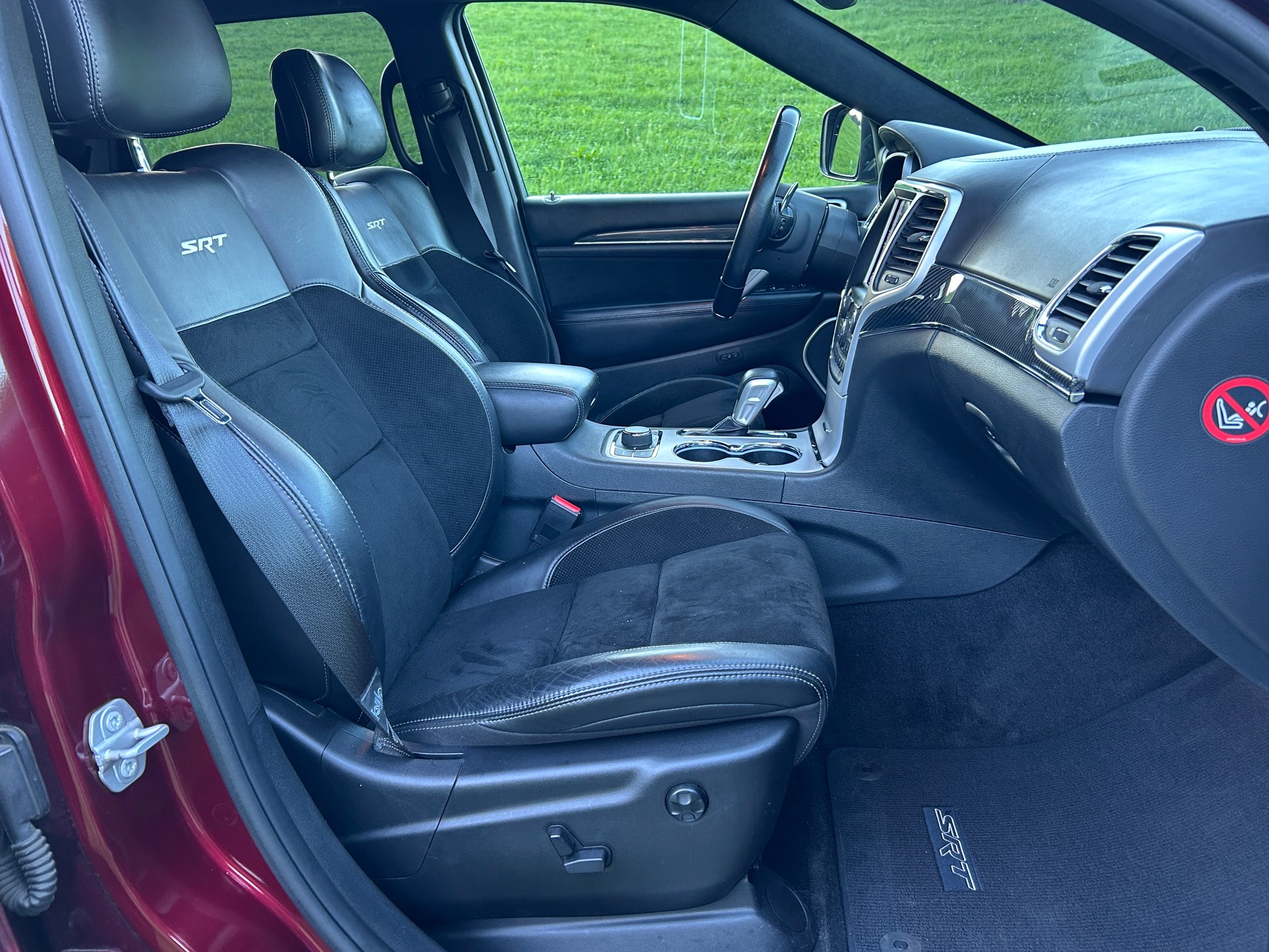 JEEP Grand Cherokee 6.4 V8 HEMI SRT8 Automatic-image-7