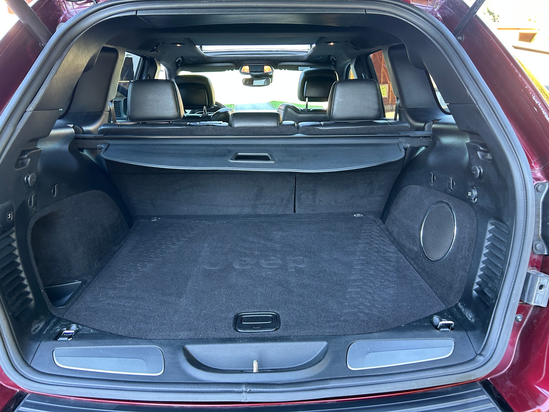 JEEP Grand Cherokee 6.4 V8 HEMI SRT8 Automatic-image-14