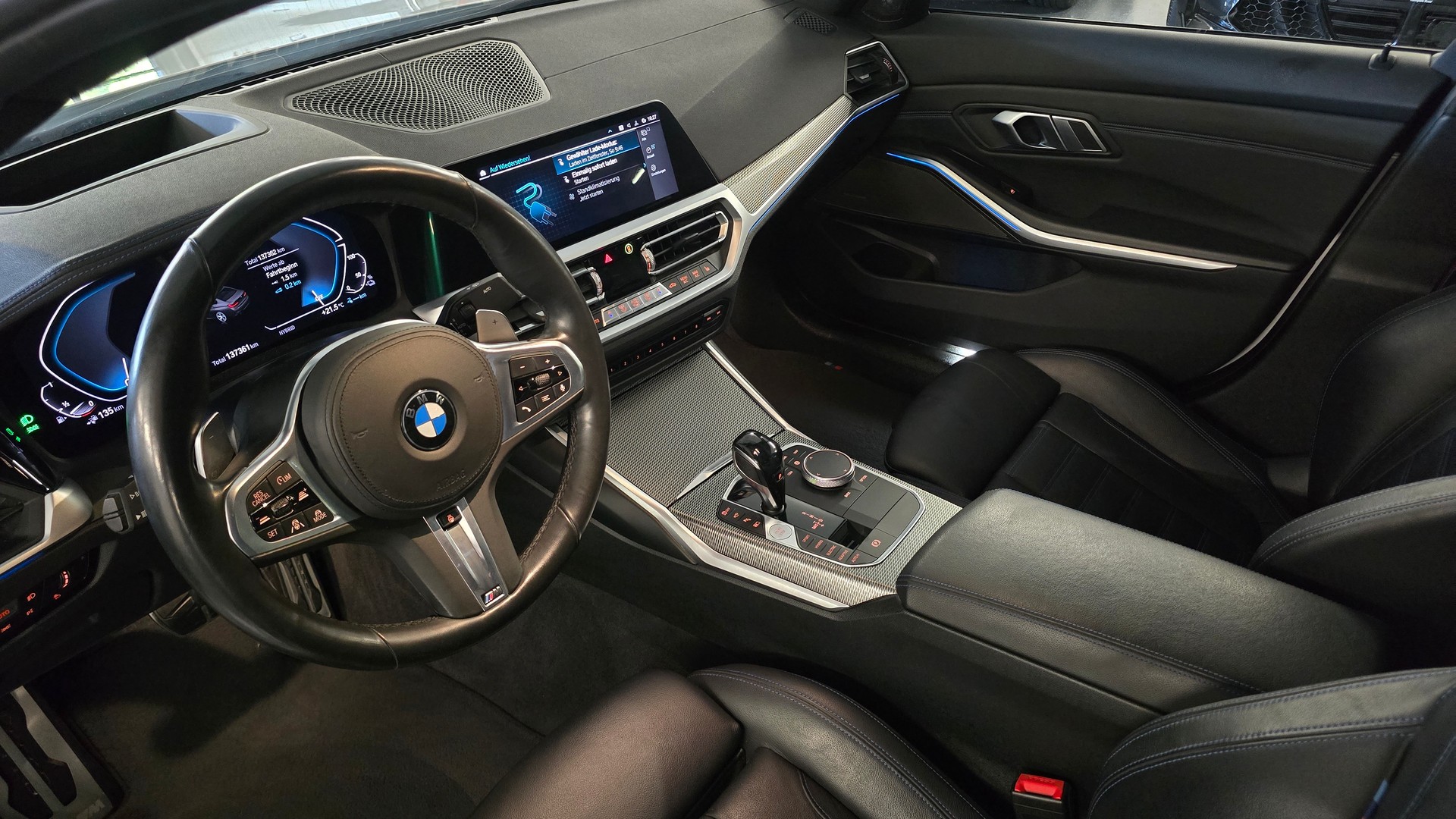 BMW 330e Steptronic M Sport-image-15