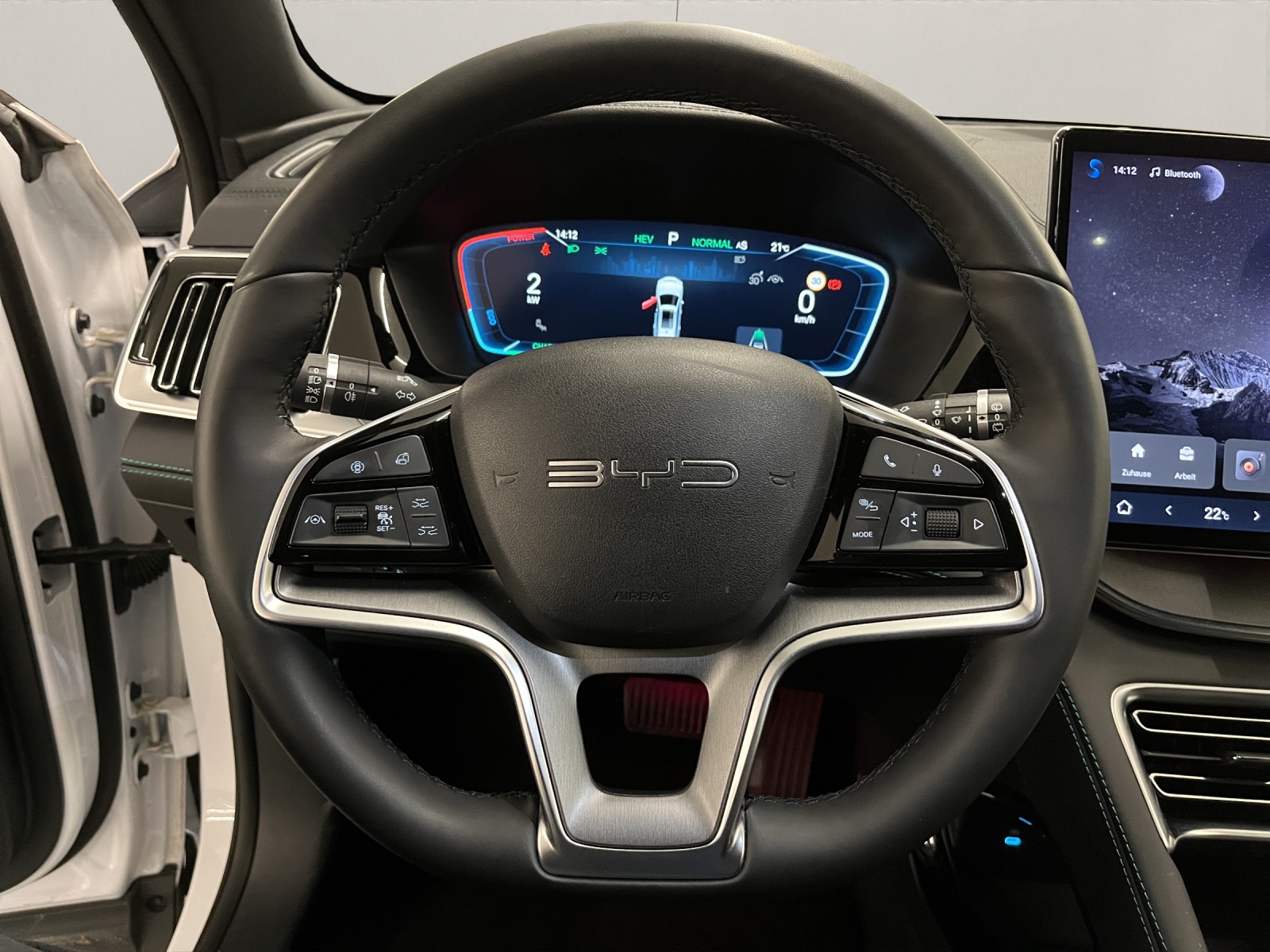 BYD Seal U DM-i Design AWD-image-8