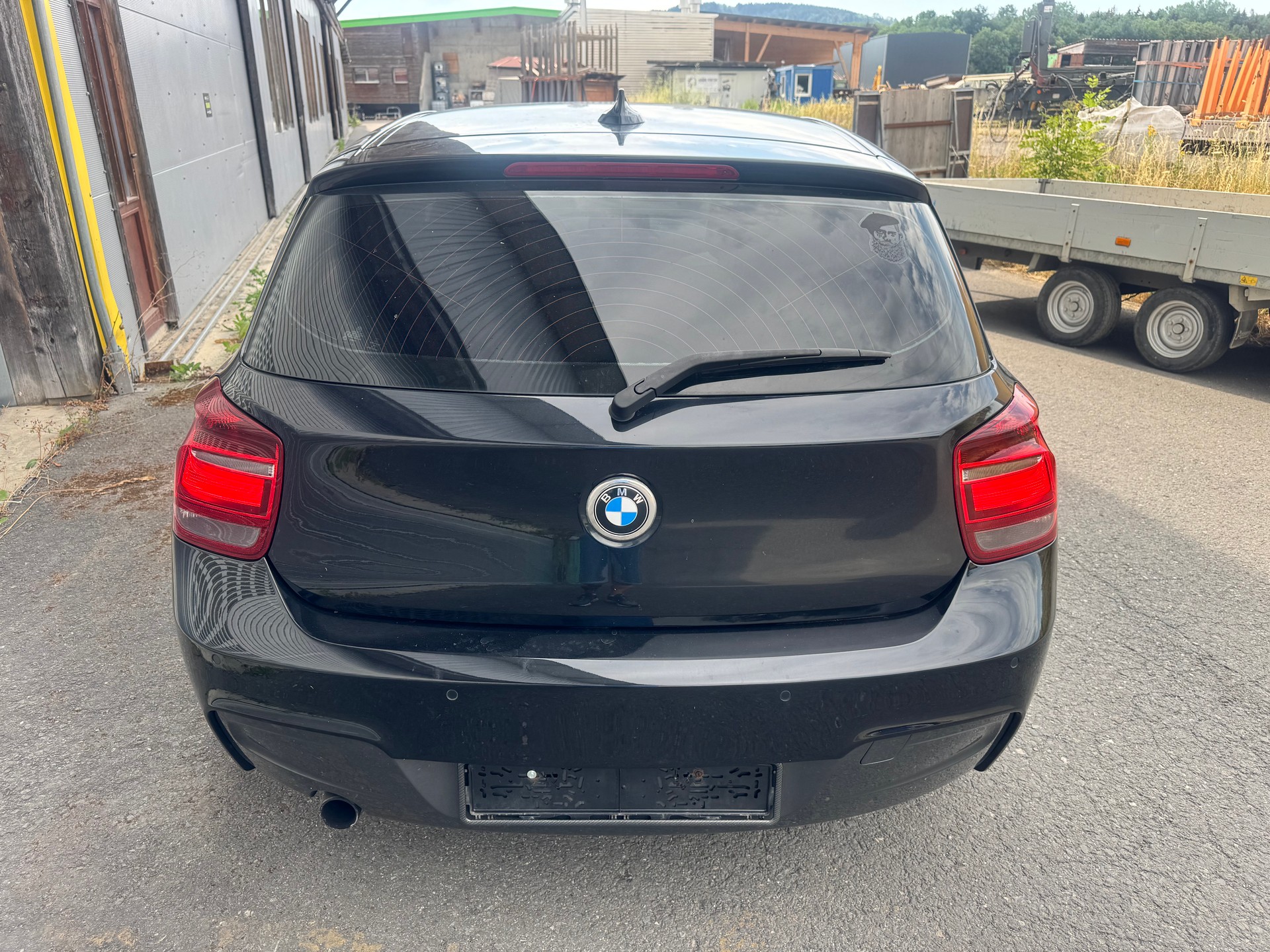BMW 116i Sport Line Steptronic-image-3