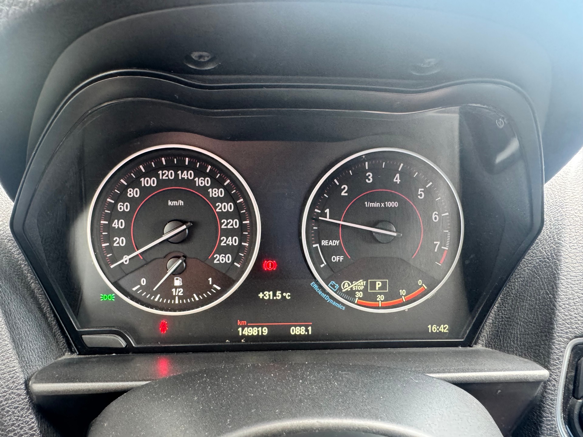 BMW 116i Sport Line Steptronic-image-5