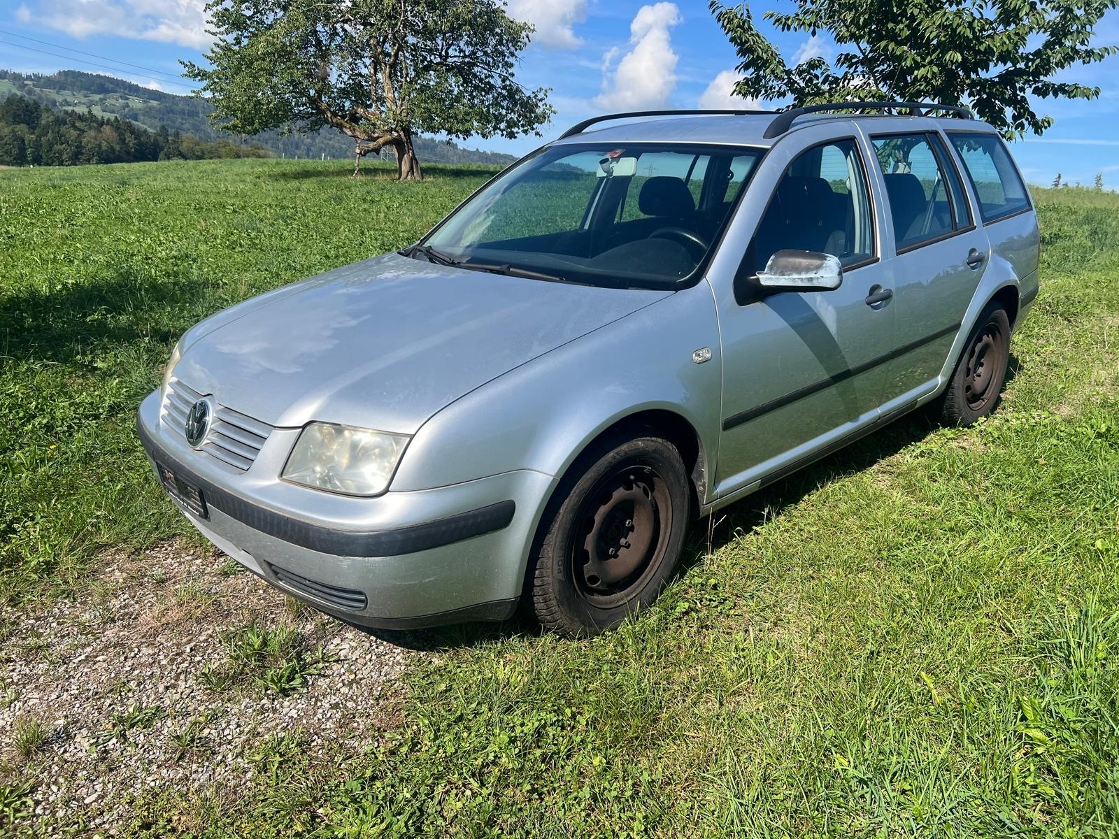 VW Bora Variant 1.6 Comfortline Automatic
