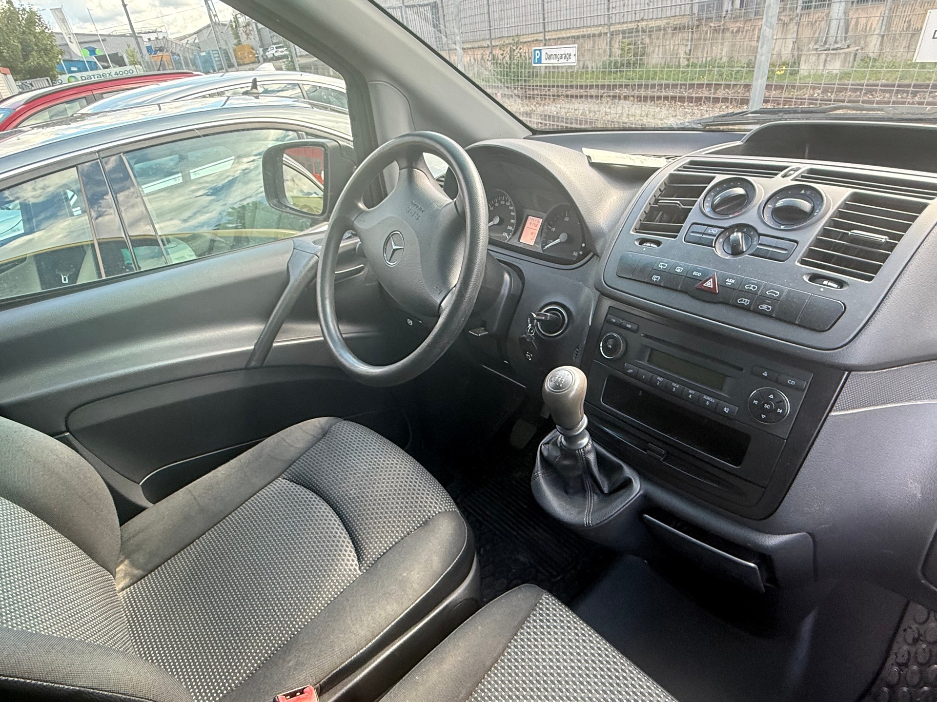 MERCEDES-BENZ Vito 116 CDI Blue Efficiency-image-3