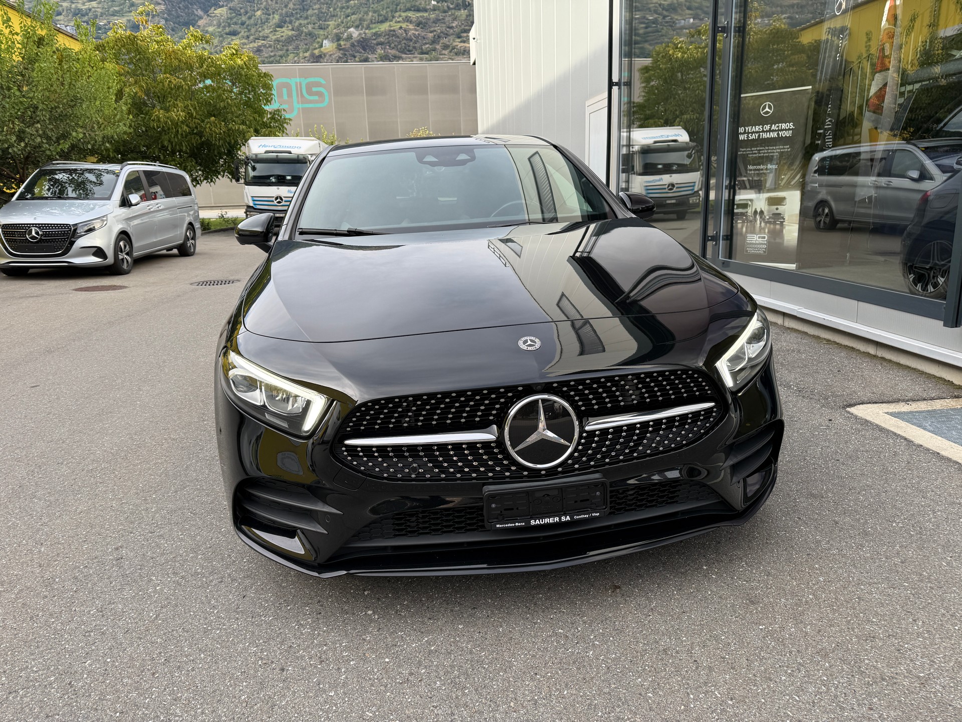 MERCEDES-BENZ A 250 4Matic AMG Line 4Matic 7G-DCT-image-3