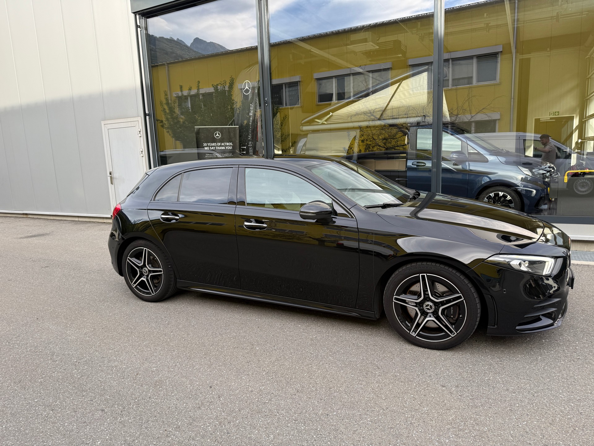 MERCEDES-BENZ A 250 4Matic AMG Line 4Matic 7G-DCT-image-1