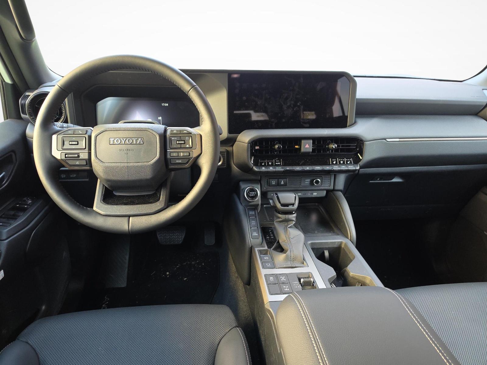 TOYOTA Land Cruiser 2.8 D 48V Style-image-8