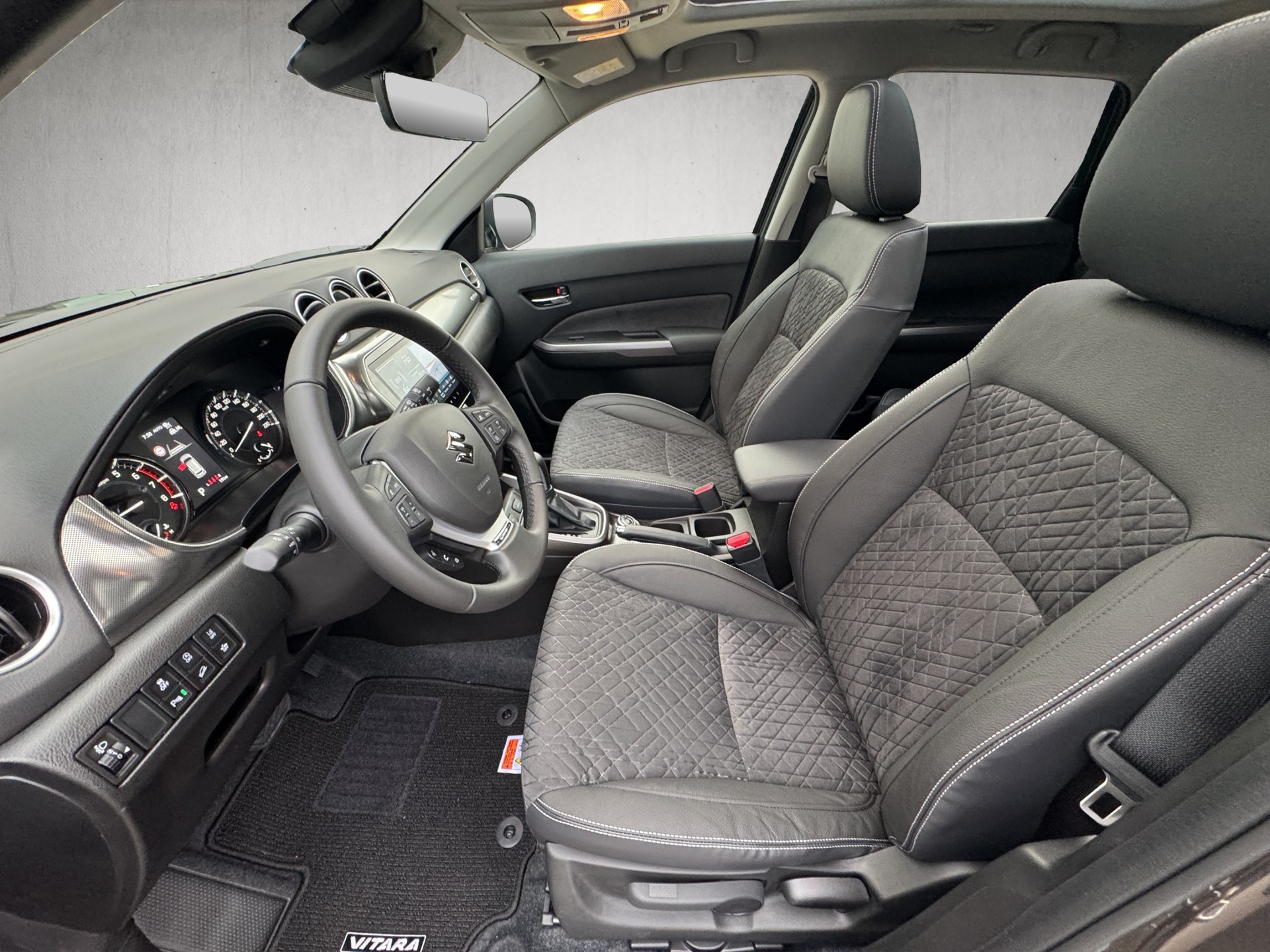 SUZUKI Vitara 1.4 T Piz Sulai Top Hybrid 4x4-image-10