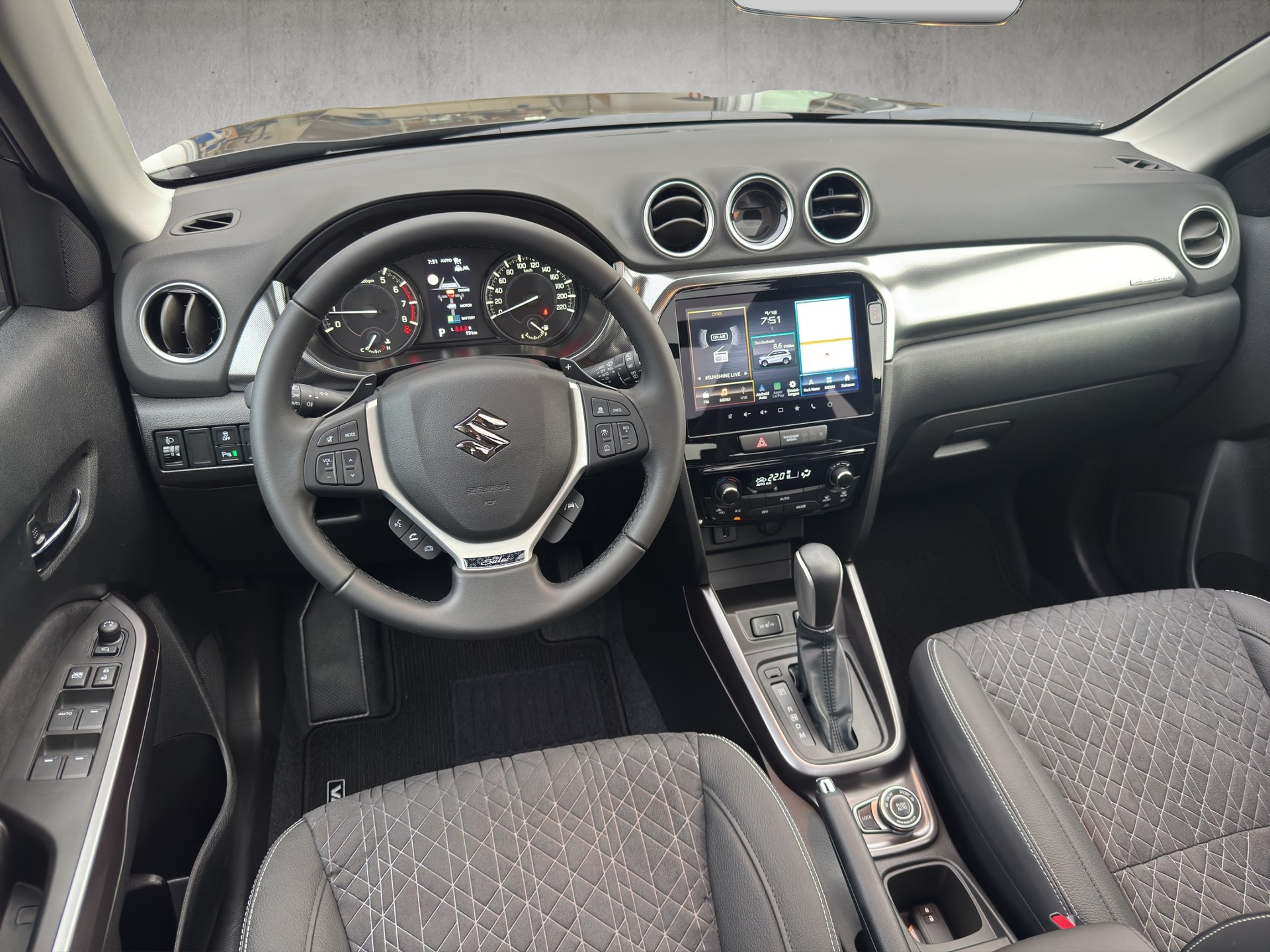 SUZUKI Vitara 1.4 T Piz Sulai Top Hybrid 4x4-image-14