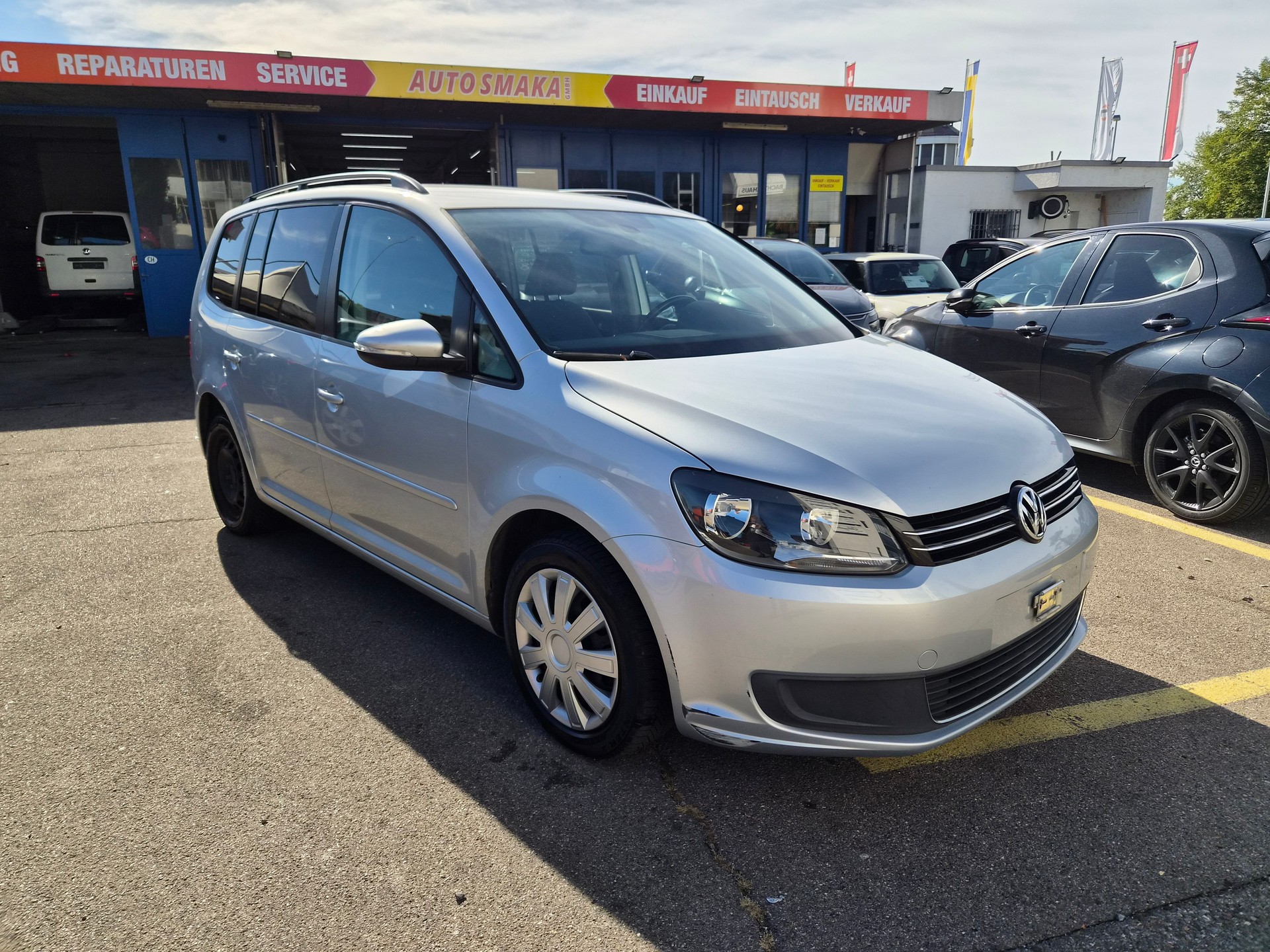 VW Touran 2.0 TDI Comfortline DSG-image-0