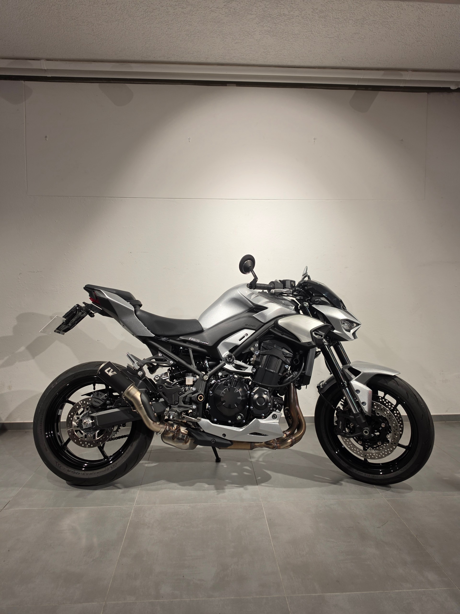 KAWASAKI Z 900