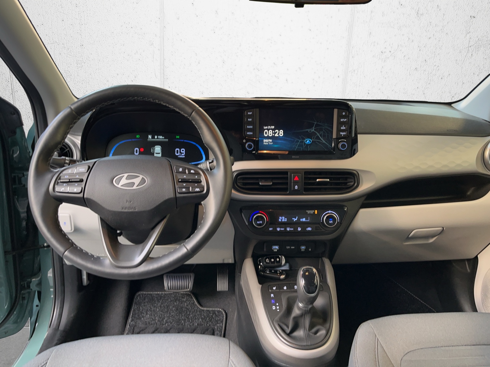 HYUNDAI i10 1.2 Vertex Aut.-image-11