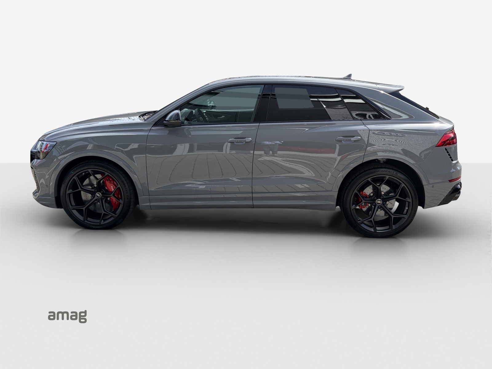 AUDI RSQ8 performance quattro-image-1
