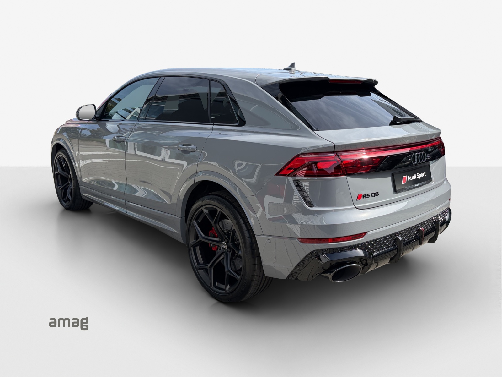 AUDI RSQ8 performance quattro-image-2