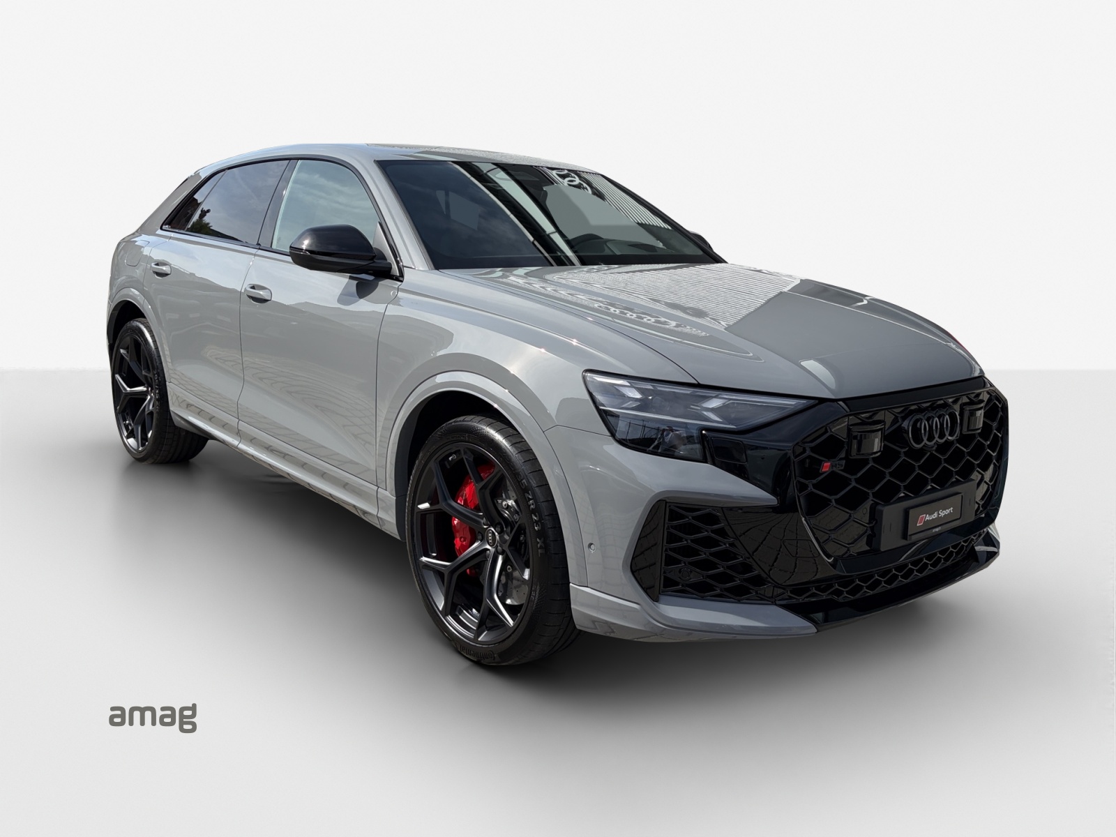 AUDI RSQ8 performance quattro-image-5