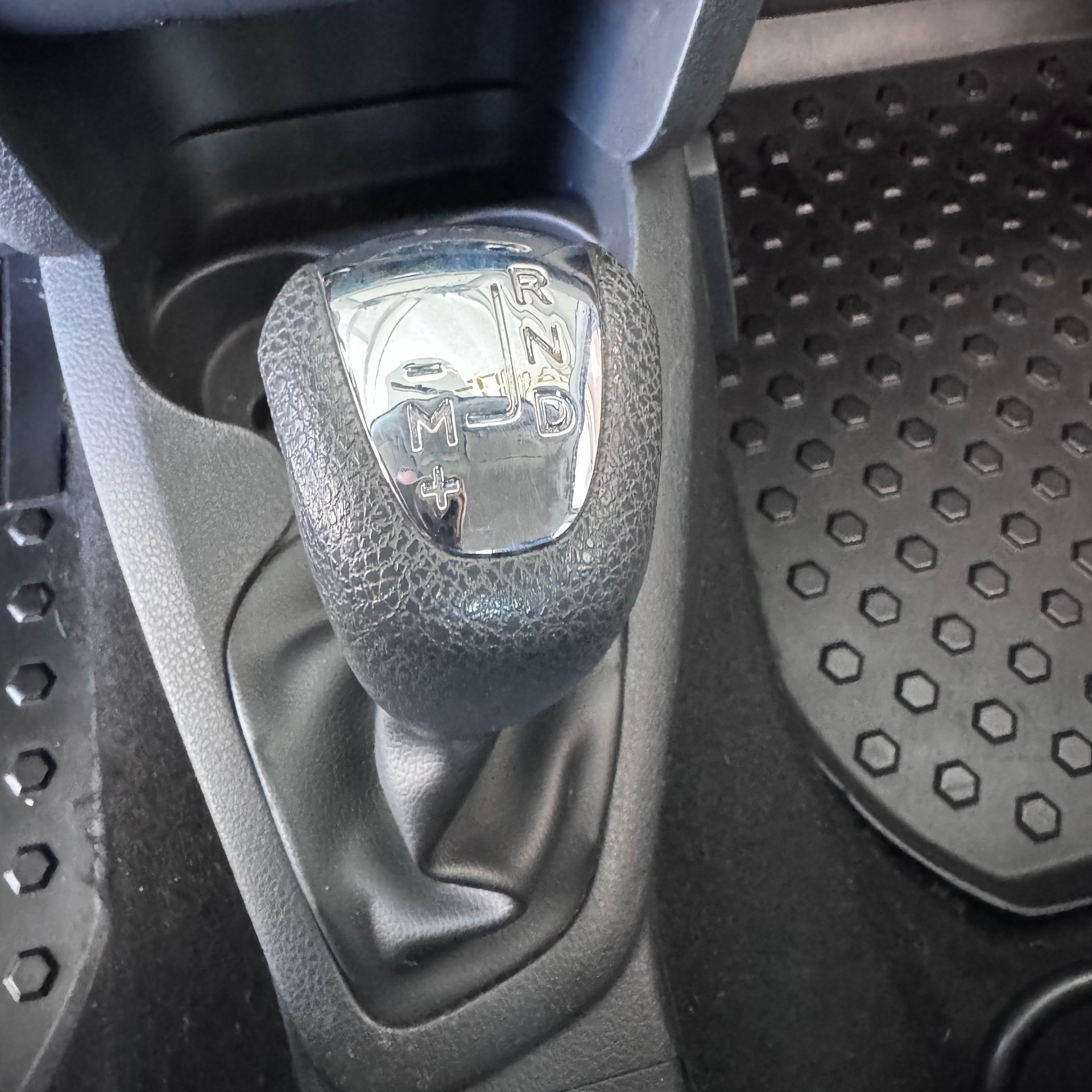 DACIA Sandero Tce 90 Stepway Automatic-image-14