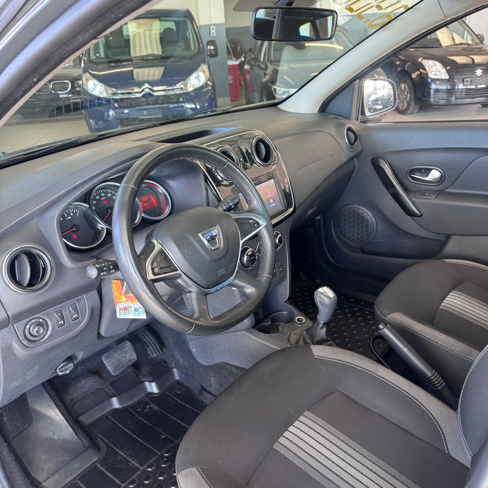 DACIA Sandero Tce 90 Stepway Automatic-image-8
