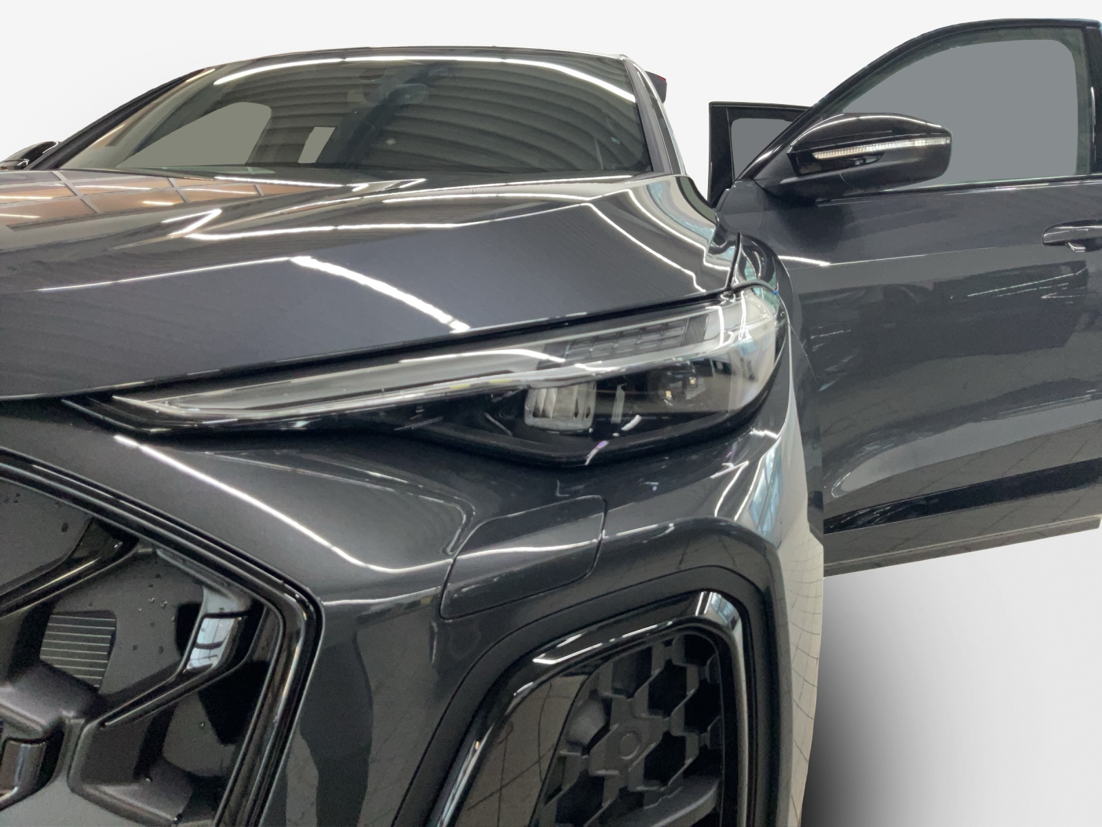 AUDI Q5 e-hybrid quattro 270 kW S-tronic-image-14
