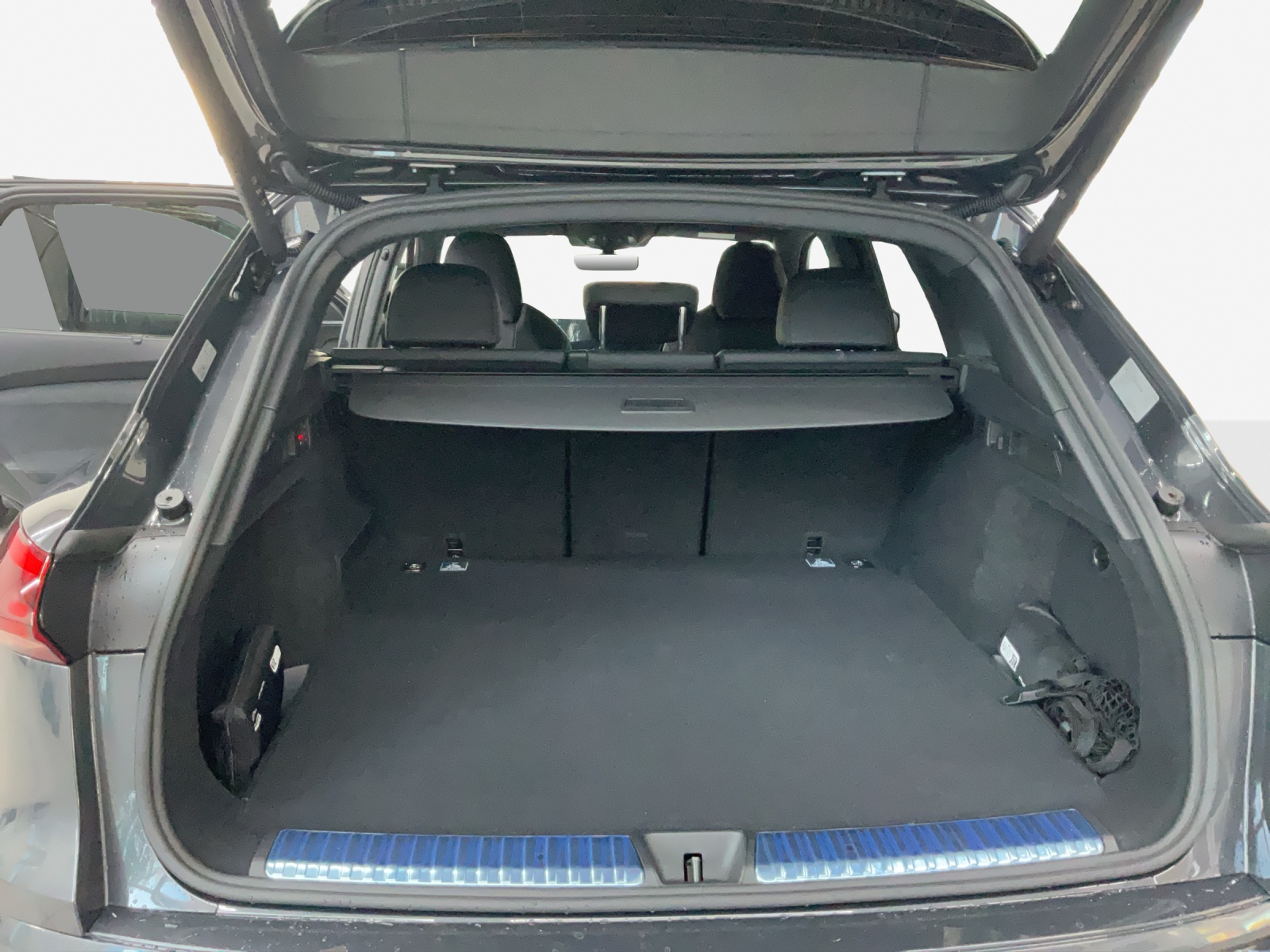 AUDI Q5 e-hybrid quattro 270 kW S-tronic-image-12