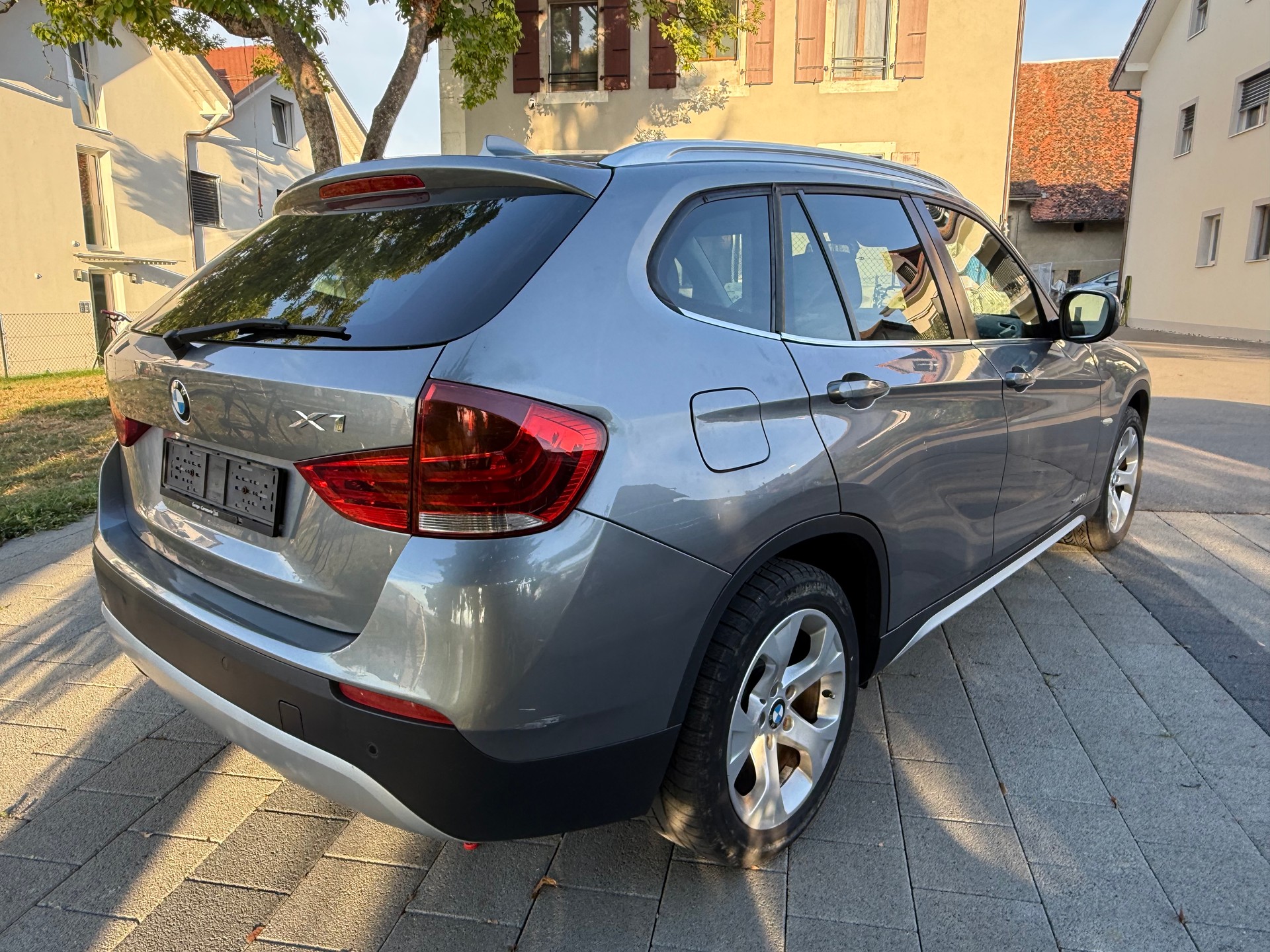 BMW 23d xDrive-image-3