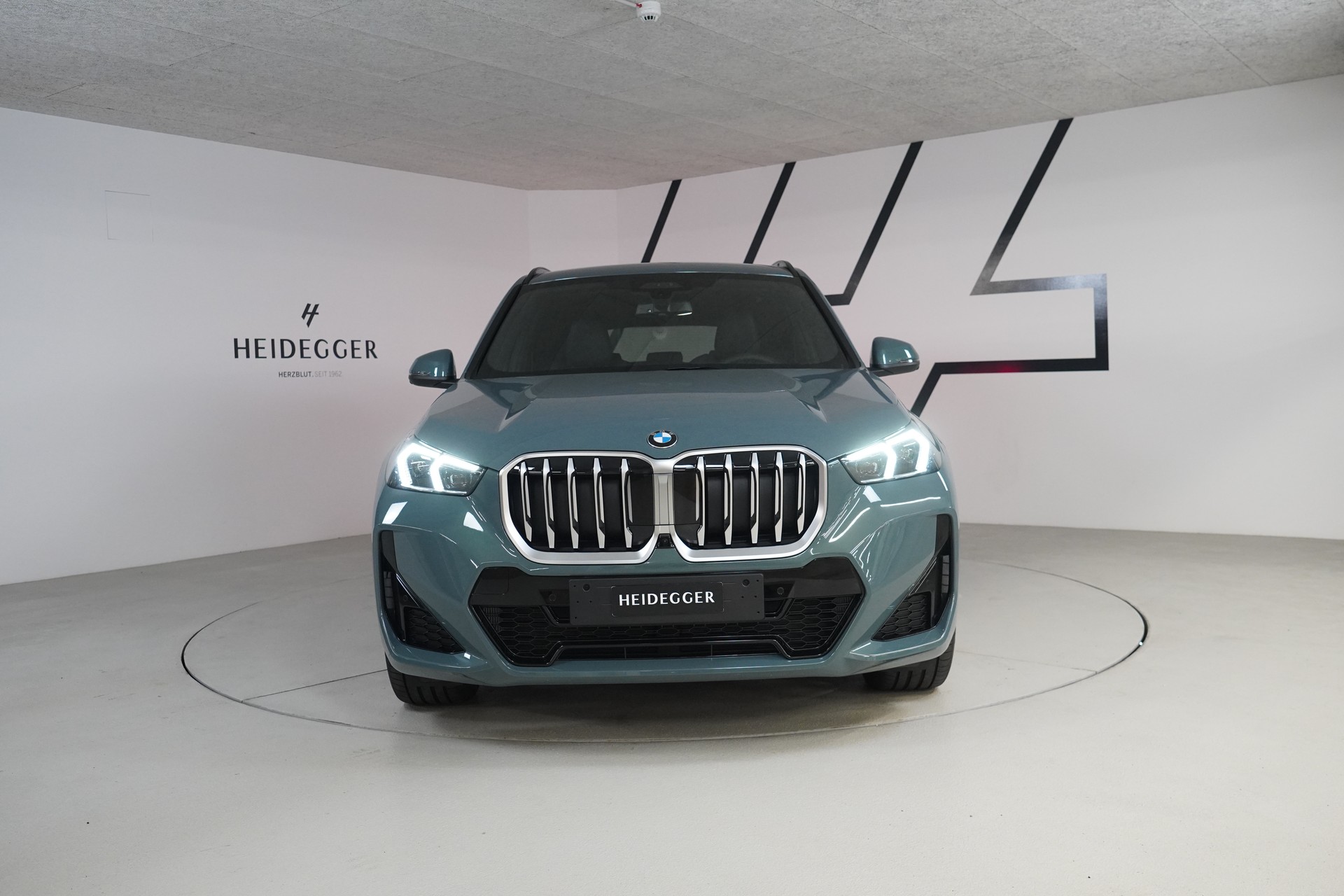 BMW X1 xDrive 20d 48V M Sport-image-1