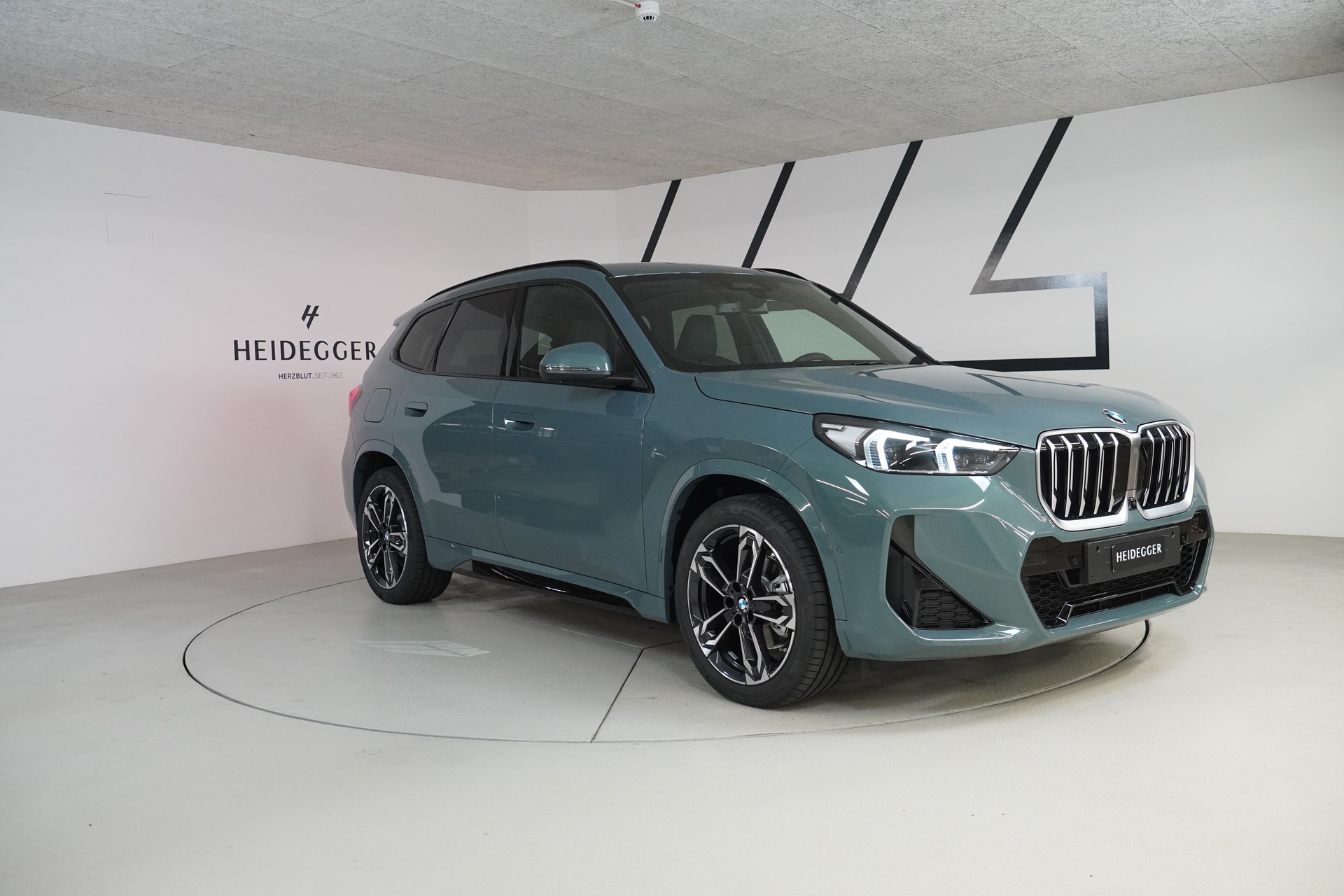 BMW X1 xDrive 20d 48V M Sport-image-2