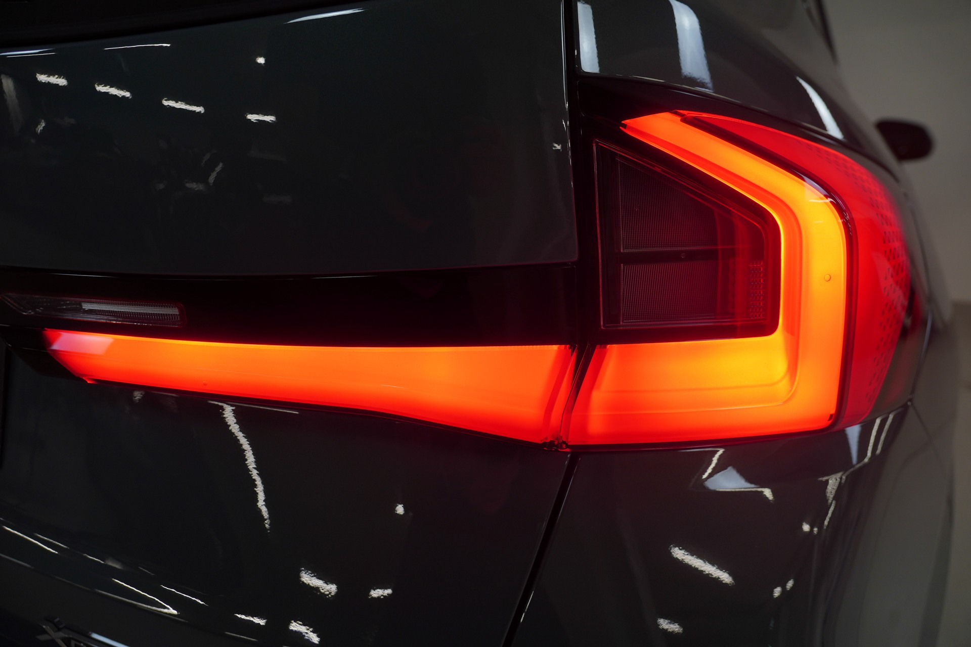 BMW X1 xDrive 20d 48V M Sport-image-14