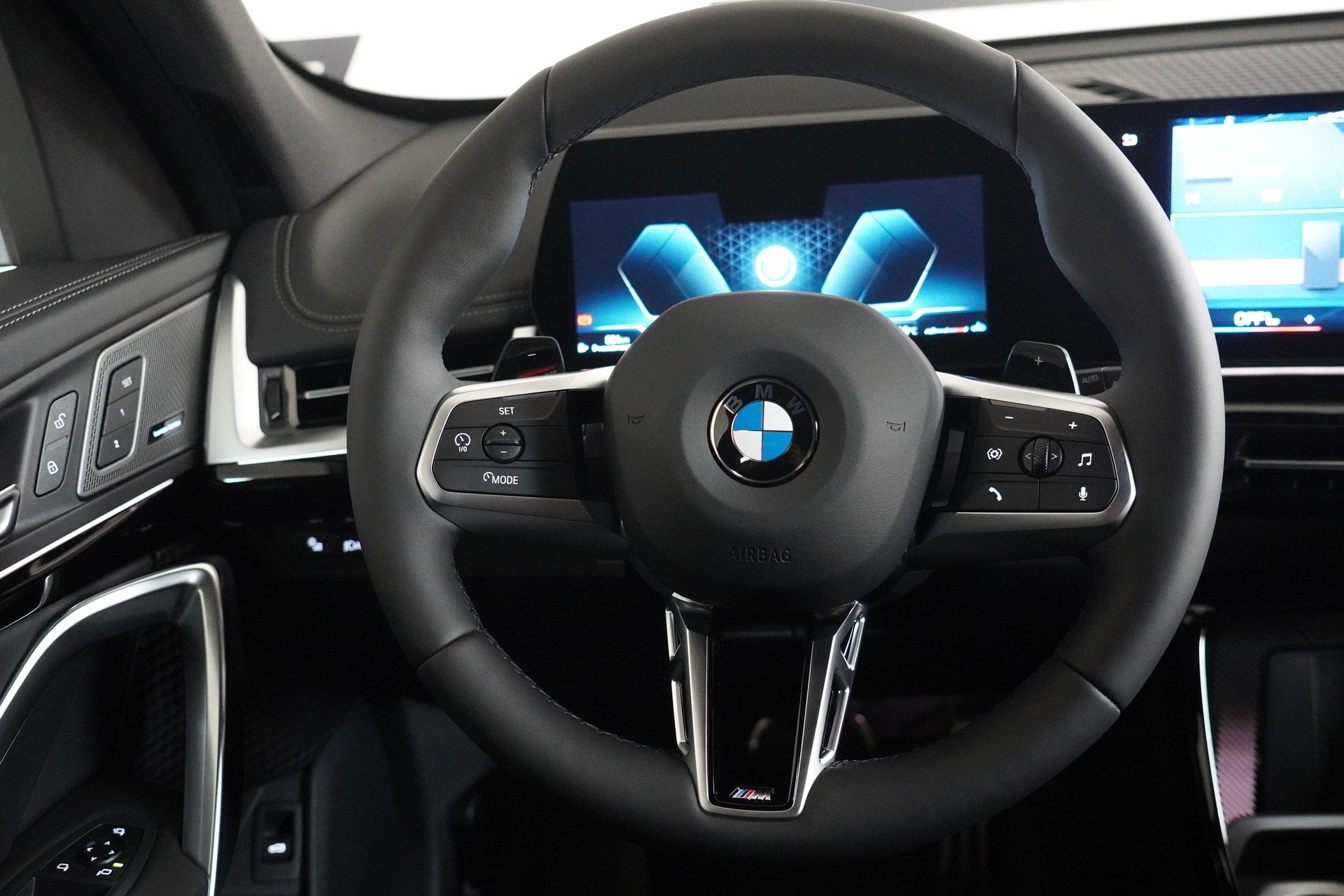 BMW X1 xDrive 20d 48V M Sport-image-21