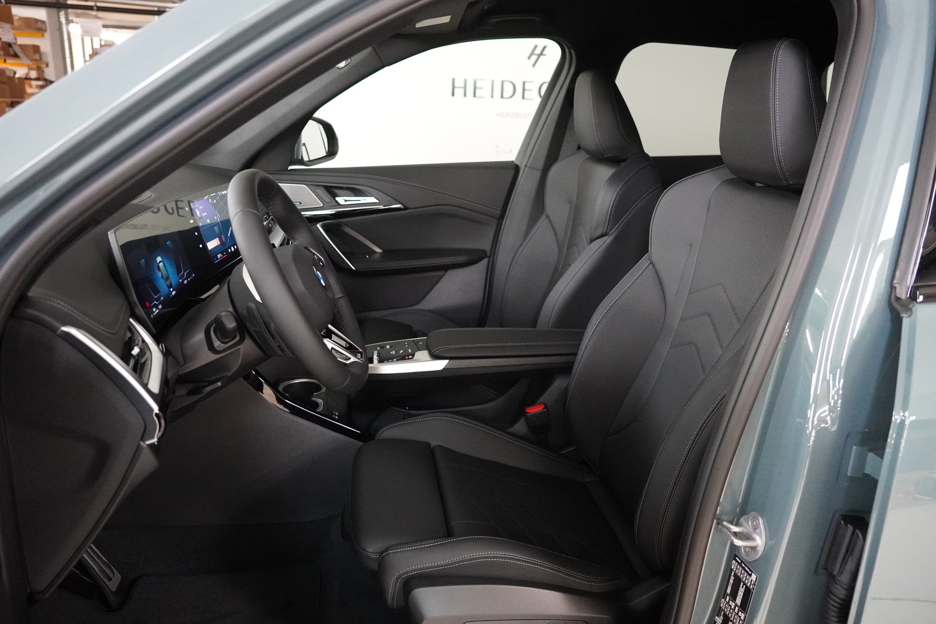 BMW X1 xDrive 20d 48V M Sport-image-11