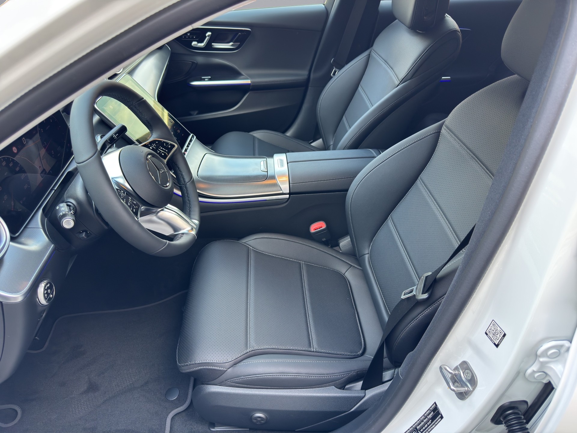 MERCEDES-BENZ C-Klasse S206 Kombi C 220 d Swiss Star Avantgarde 4matic-image-9