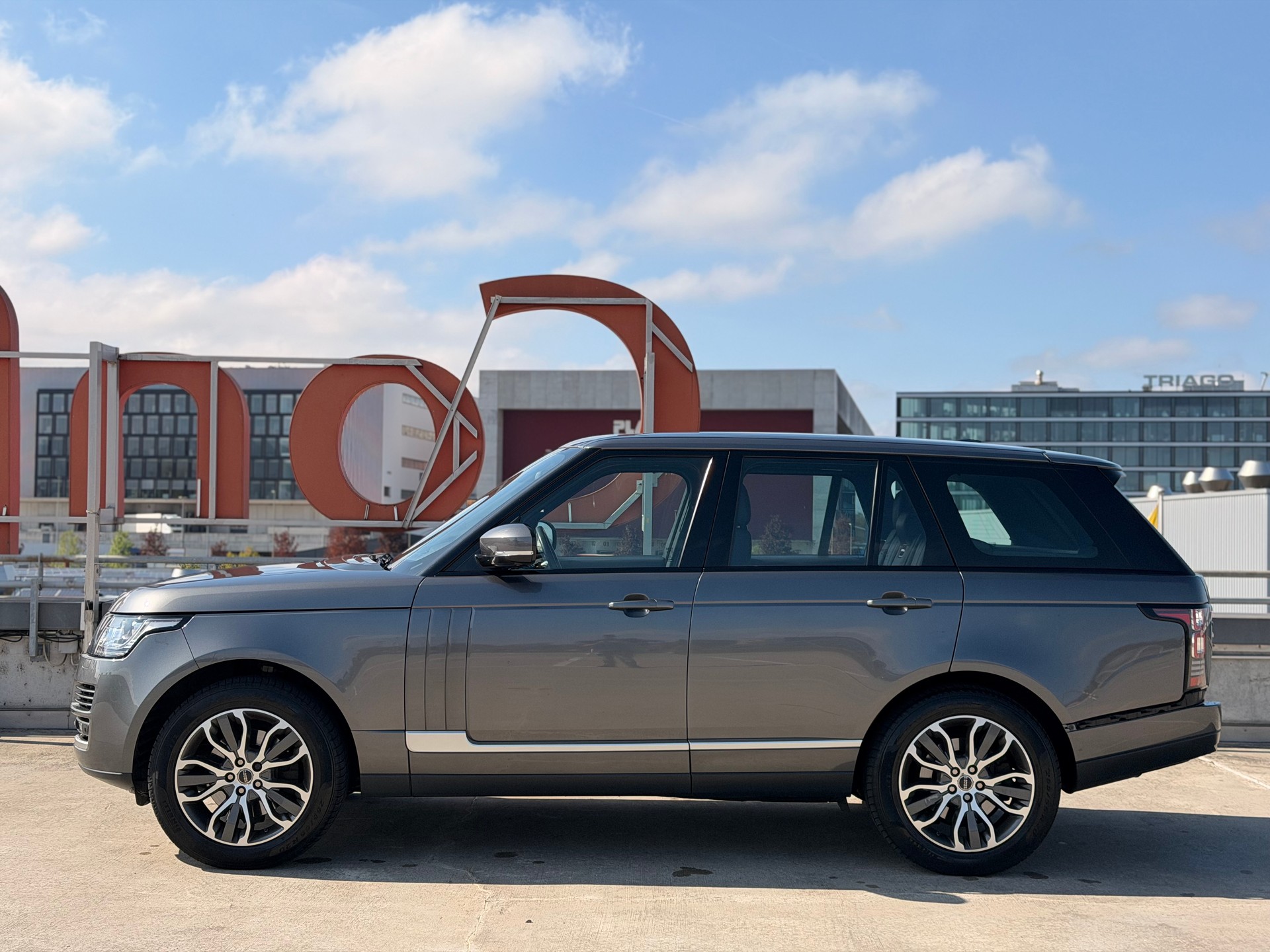 LAND ROVER Range Rover 3.0 TDV6 Vogue Automatic-image-5